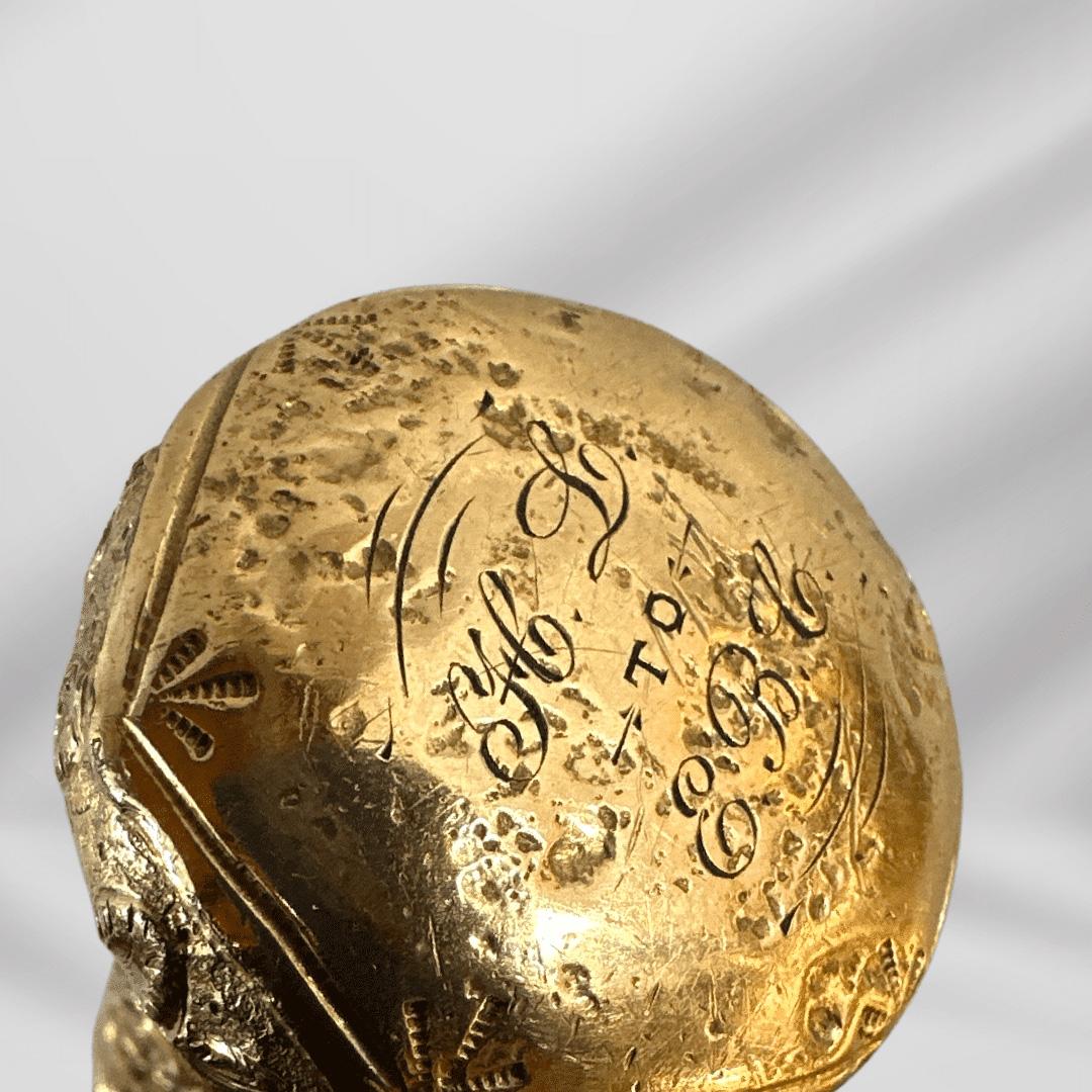 Femenino o masculino Elegante Bastón Antiguo Tallado en Oro Mango de Pomo Bastón Único Marrón en venta