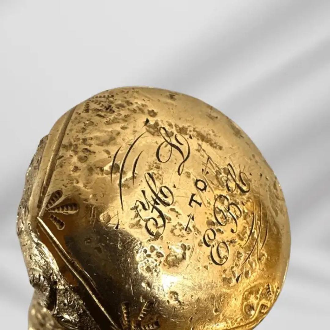 Elegante Bastón Antiguo Tallado en Oro Mango de Pomo Bastón Único Marrón en venta 2