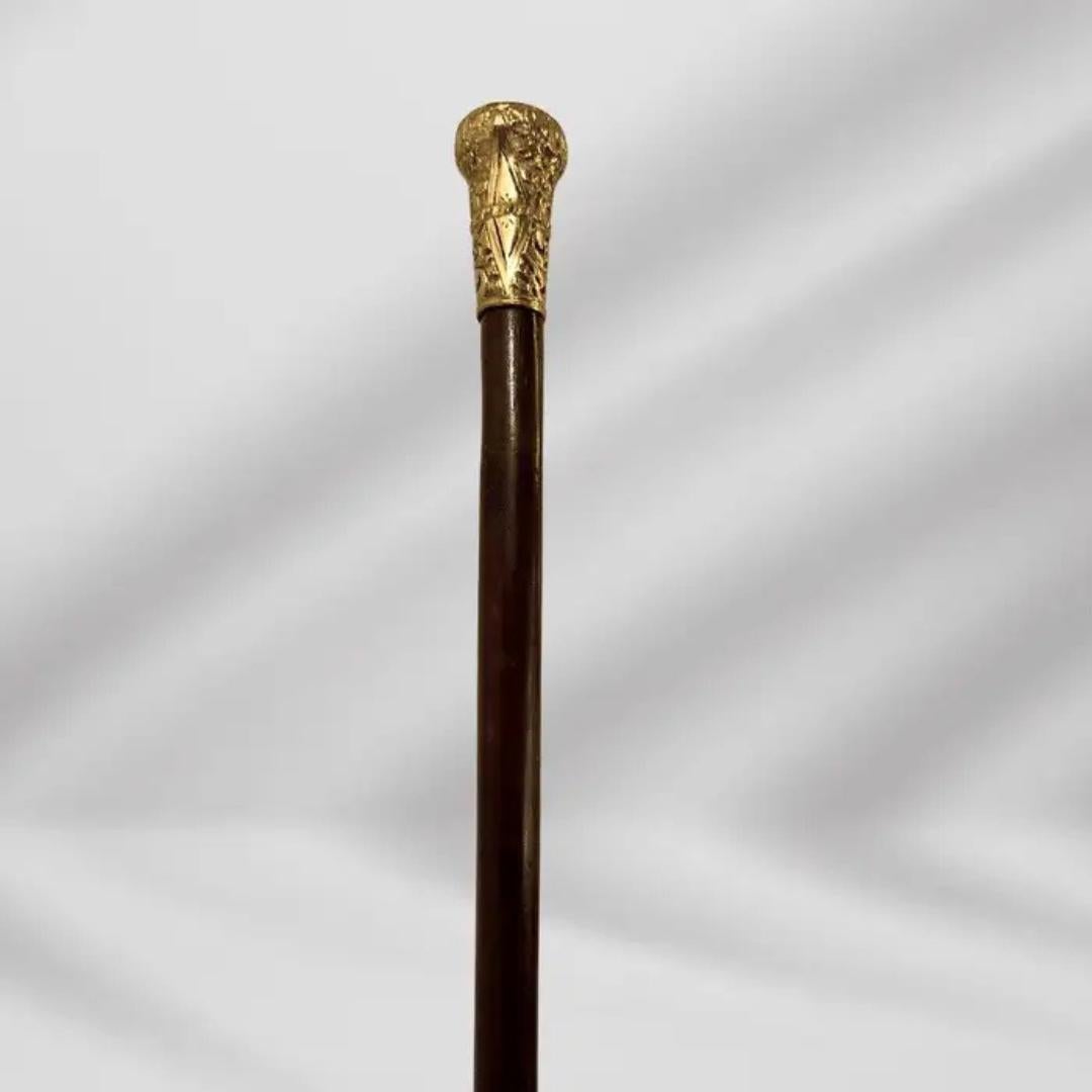 Elegante Bastón Antiguo Tallado en Oro Mango de Pomo Bastón Único Marrón en venta 4