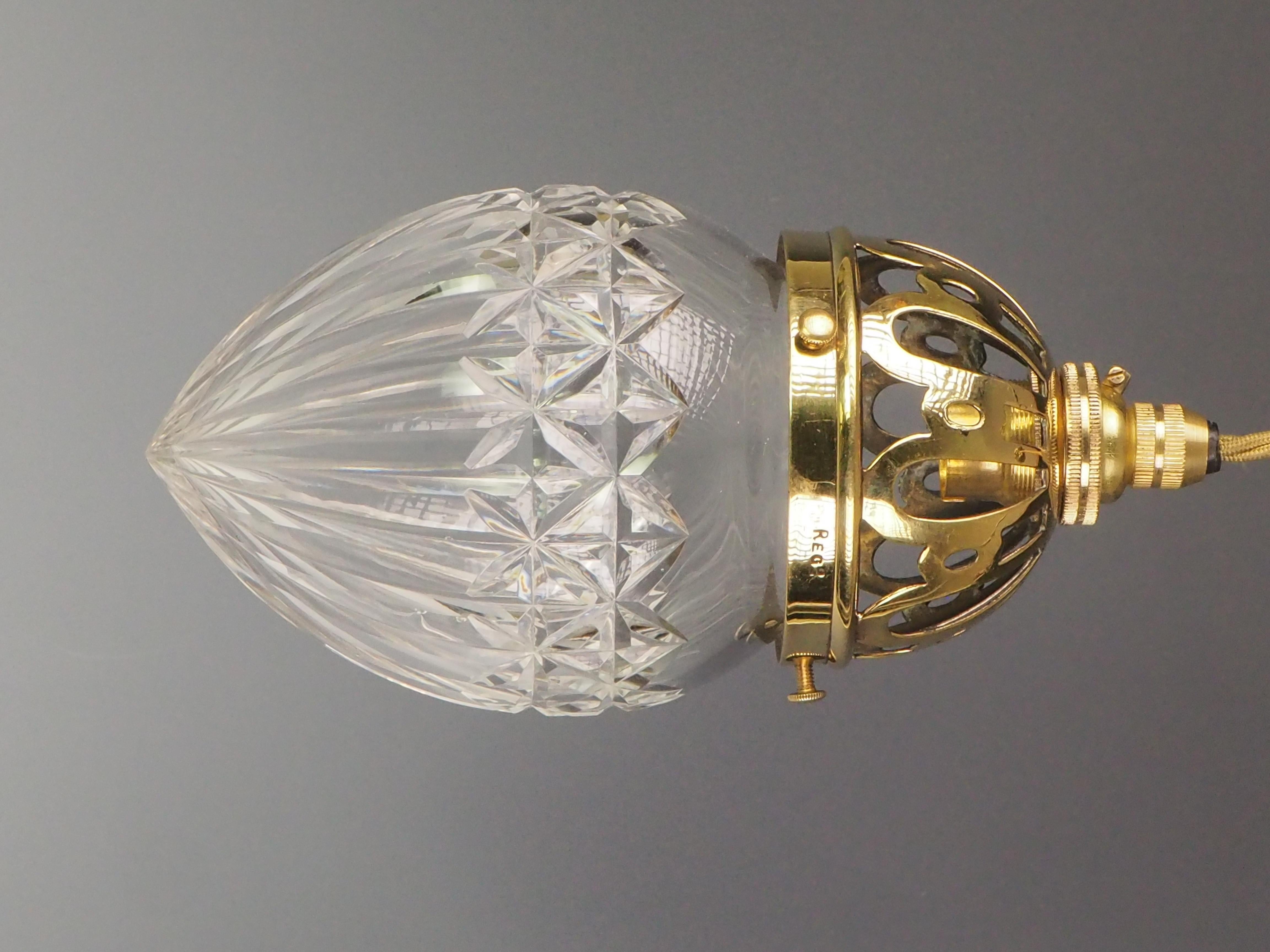 Eleganza della luce a sospensione aperta in vetro tagliato antico In condizioni buone in vendita a Lincoln, GB