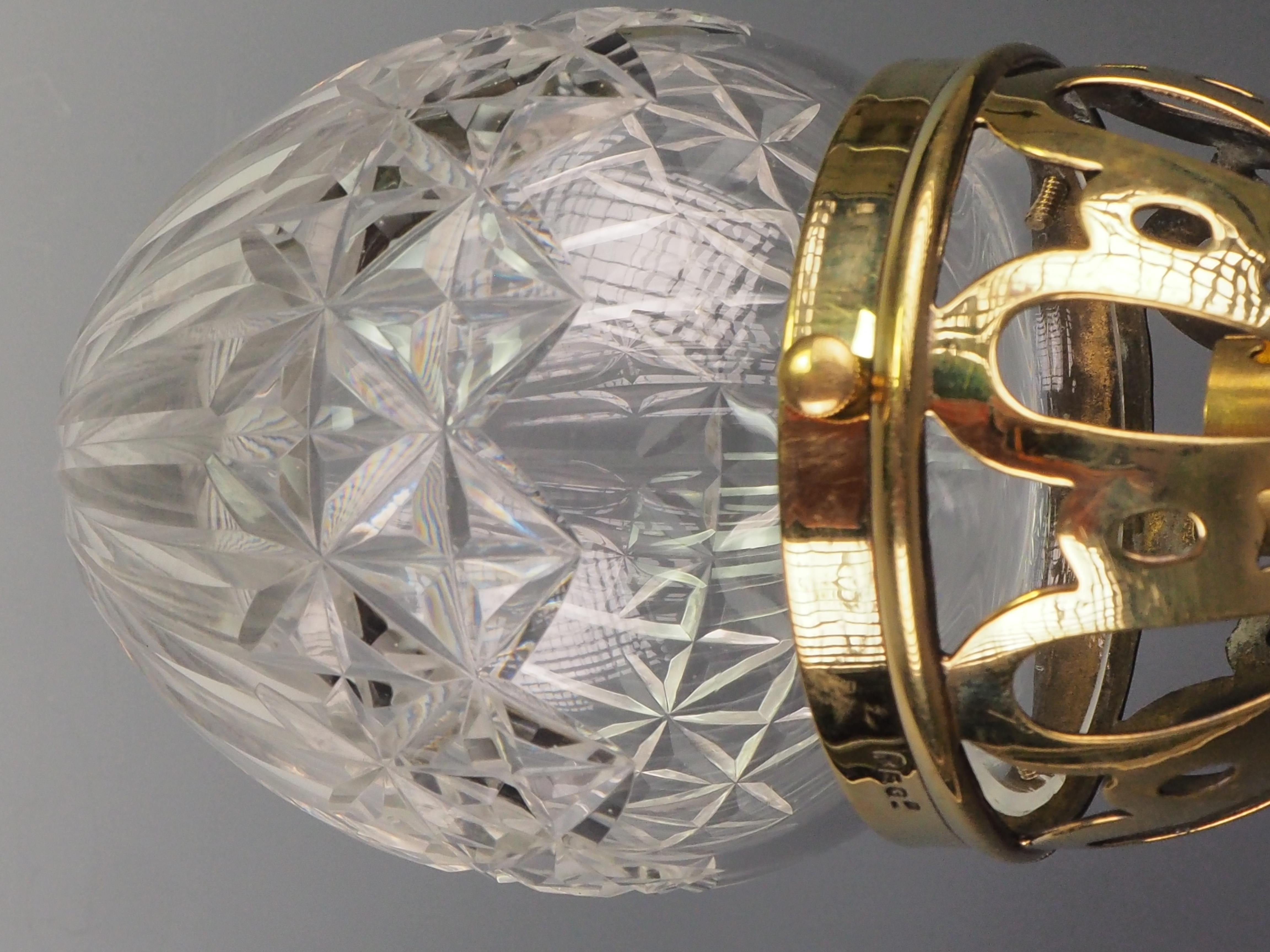 Eleganza della luce a sospensione aperta in vetro tagliato antico in vendita 2