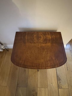 Elegant antique Edwardian Sutherland table by Maple & Co