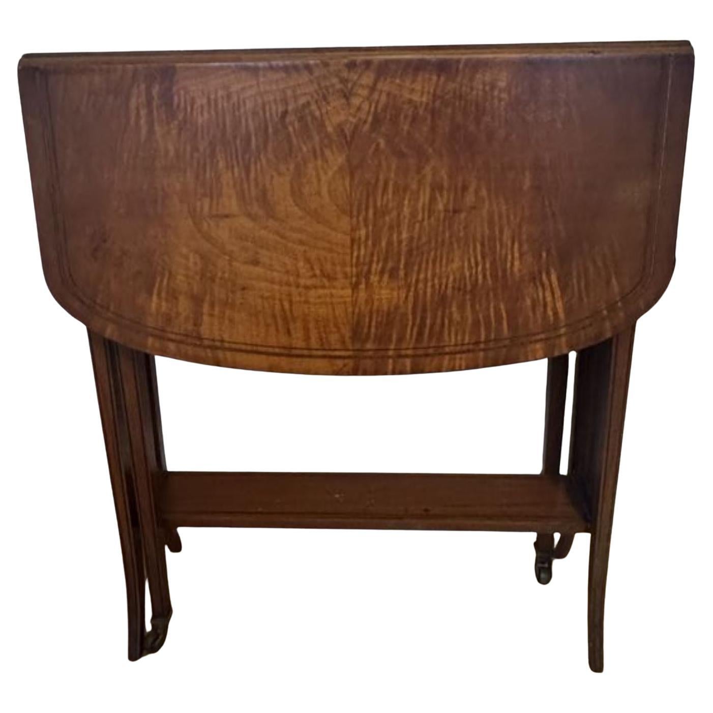Elegant antique Edwardian Sutherland table by Maple & Co For Sale