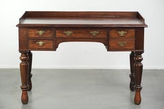 Elegant antique English desk / writing table from the mid-19th century