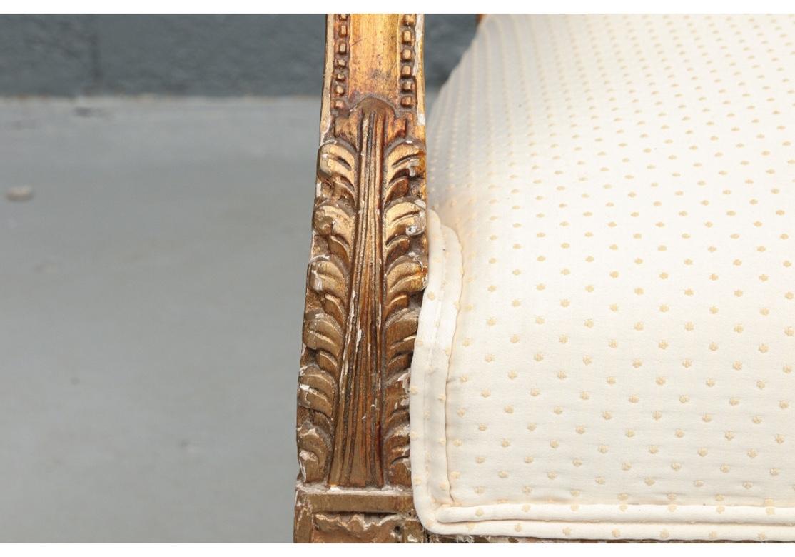 Elegant Antique French Carved and Gilt Settee in Louis XVI Style In Good Condition In Bridgeport, CT