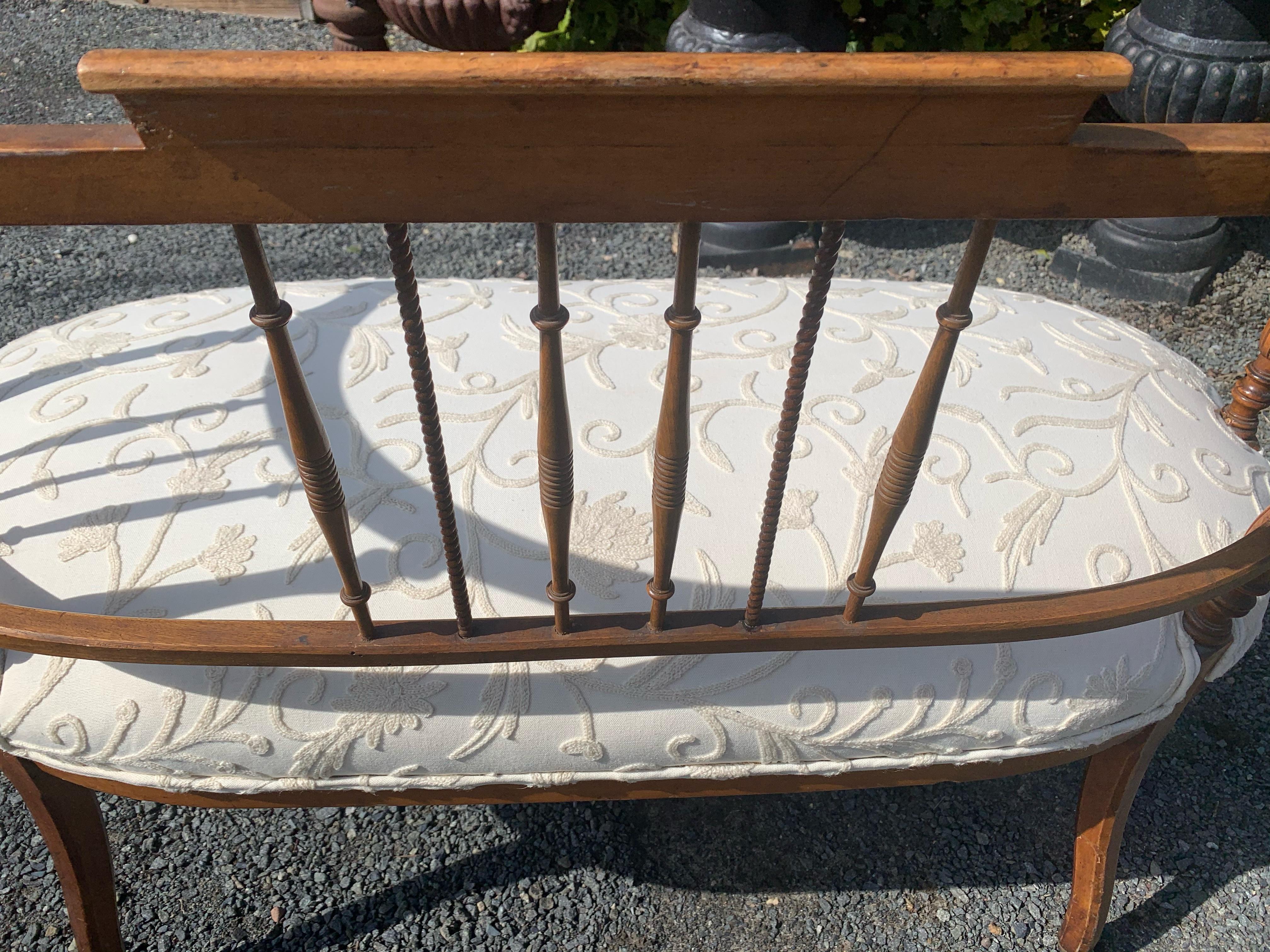 Elegant Antique French Curved Back Settee with Carved Spindlesa 2