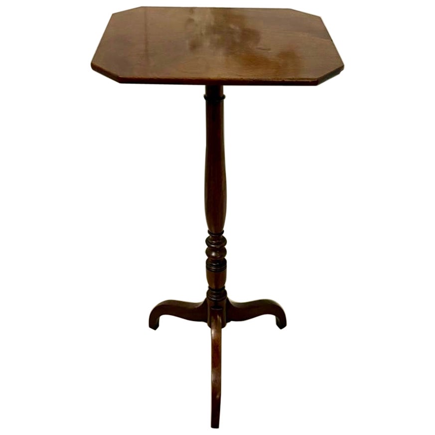 Elegant Antique Georgian Quality Mahogany Tripod Occasional / Lamp Table