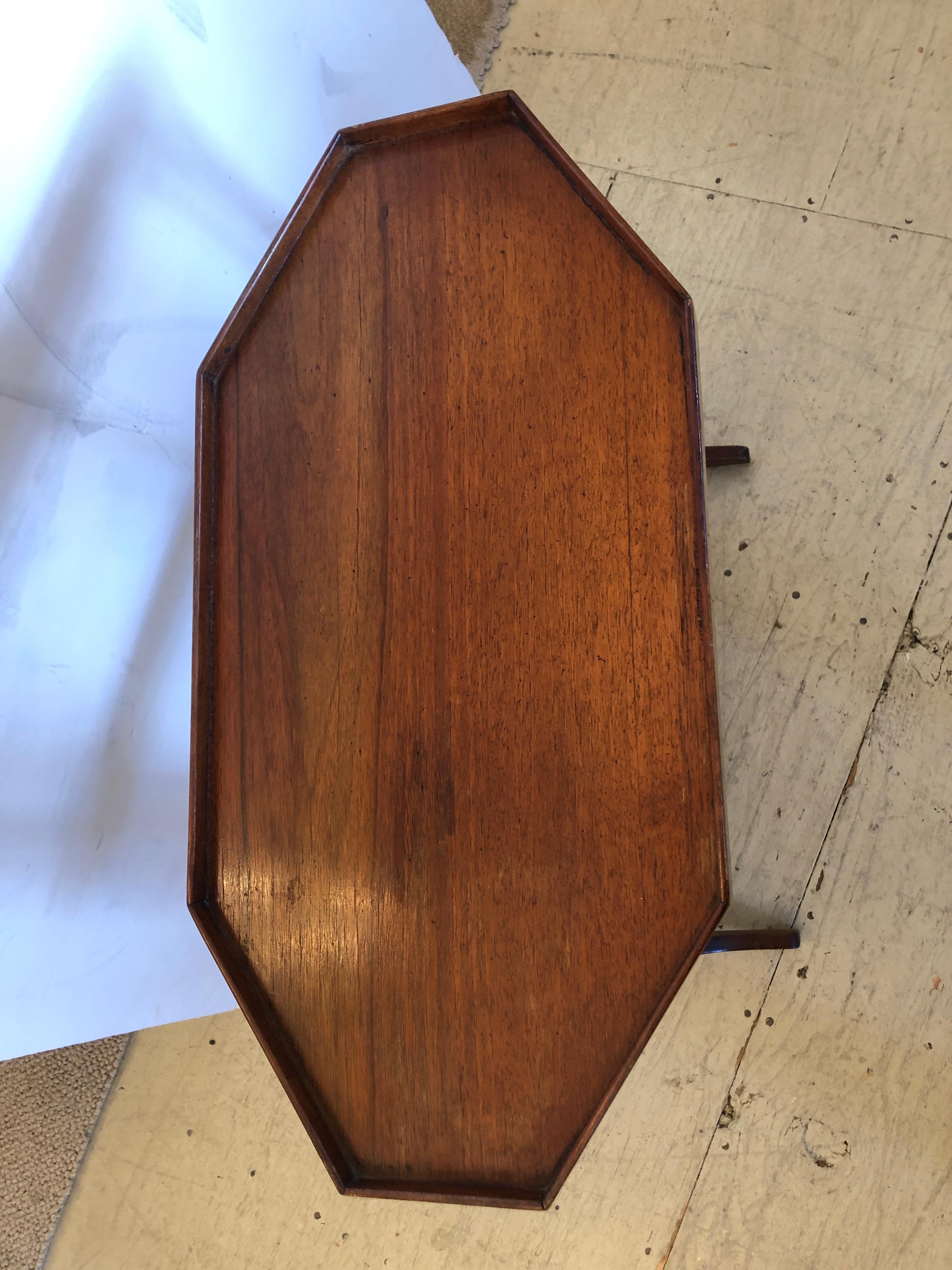 Elegant Antique Italian Directoire Fruitwood Side Table with Octagonal Top For Sale 4