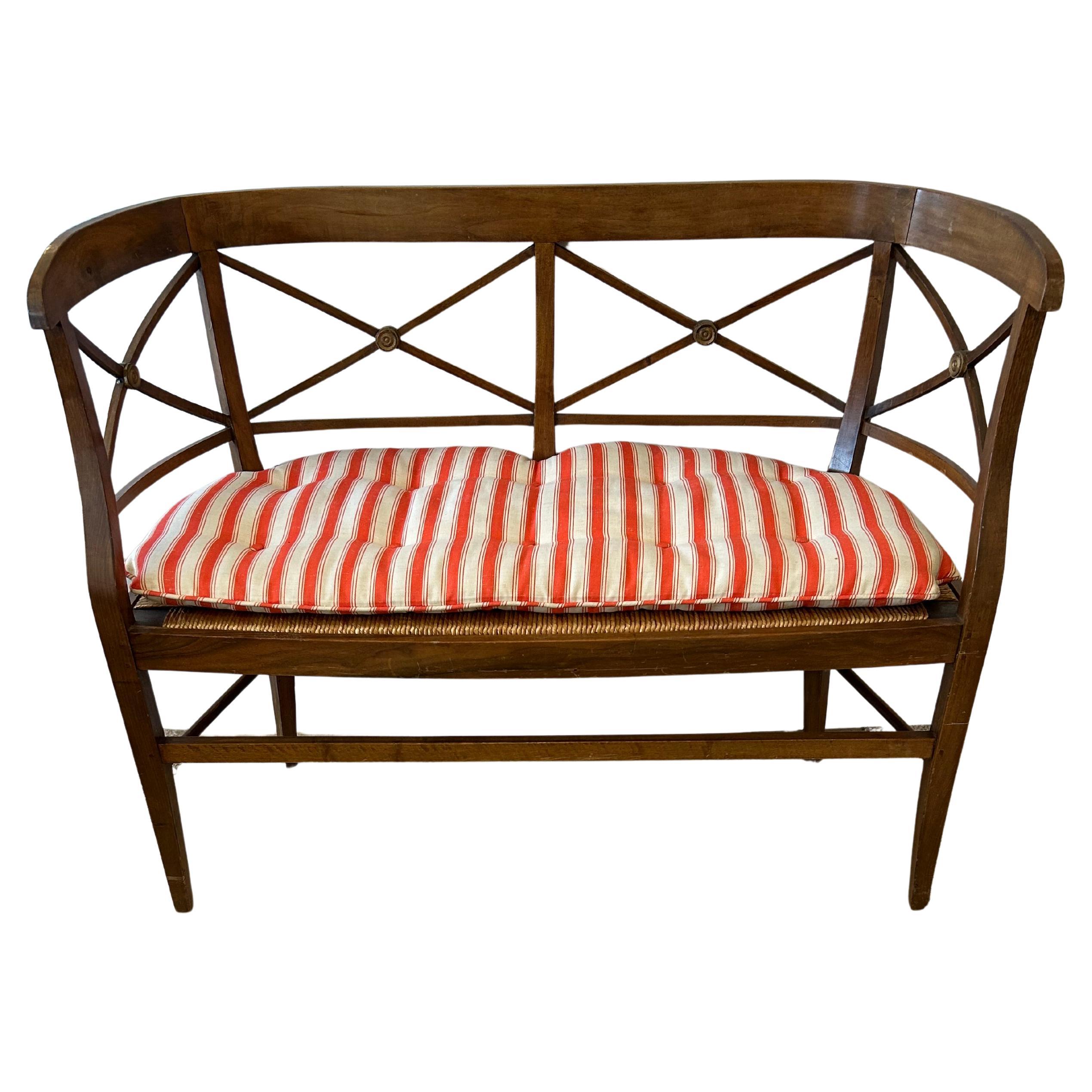 Eleganza dell'antico sedile neoclassico Rush Settee Loveseat in vendita
