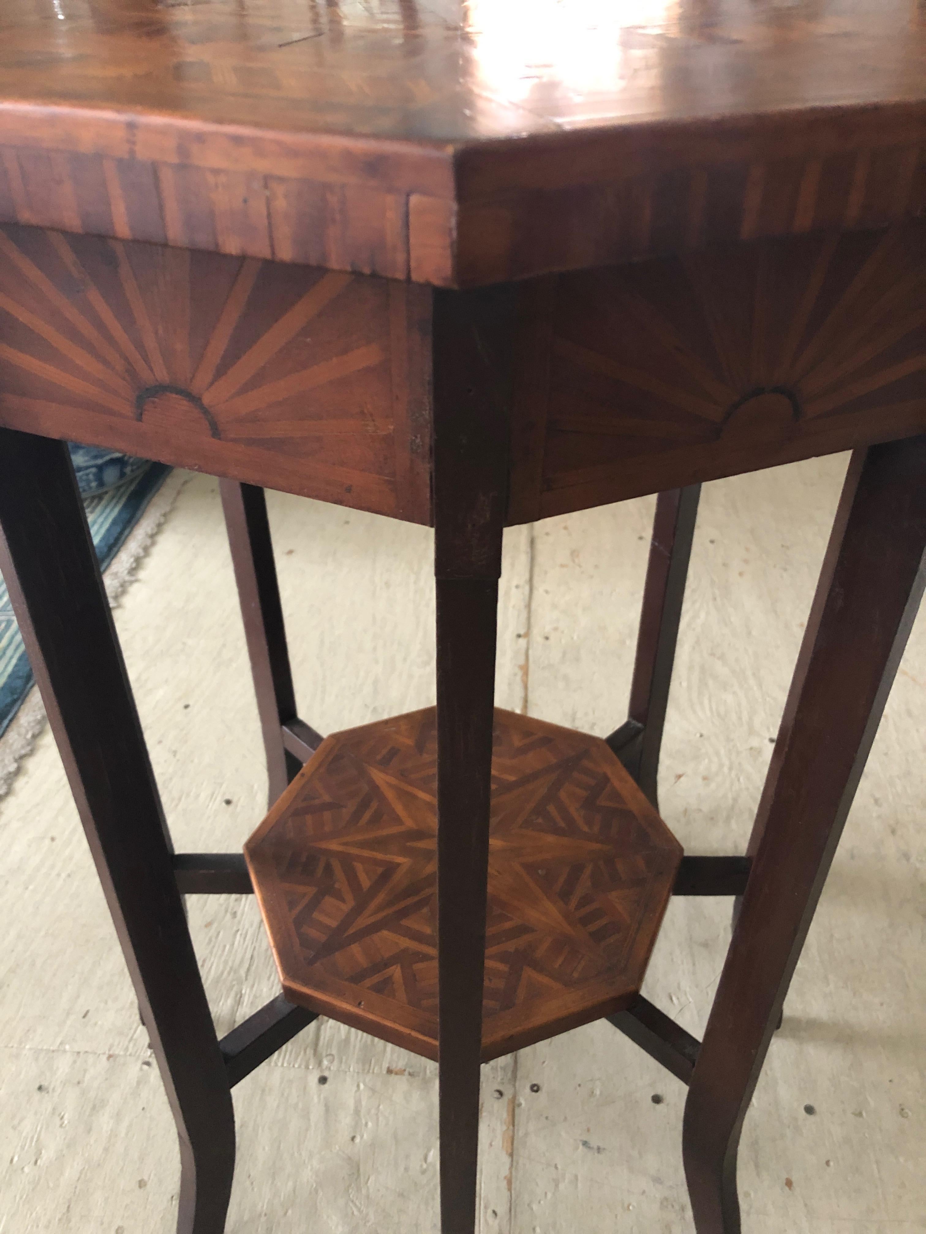 North American Elegant Antique Octagonal Side End Table with Inlaid Starburst Design