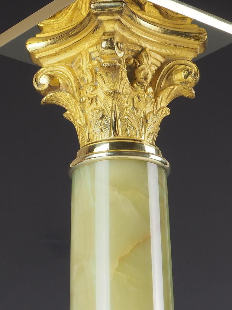 Elegant Antique Oynx Corinthian Table Lamp For Sale 4