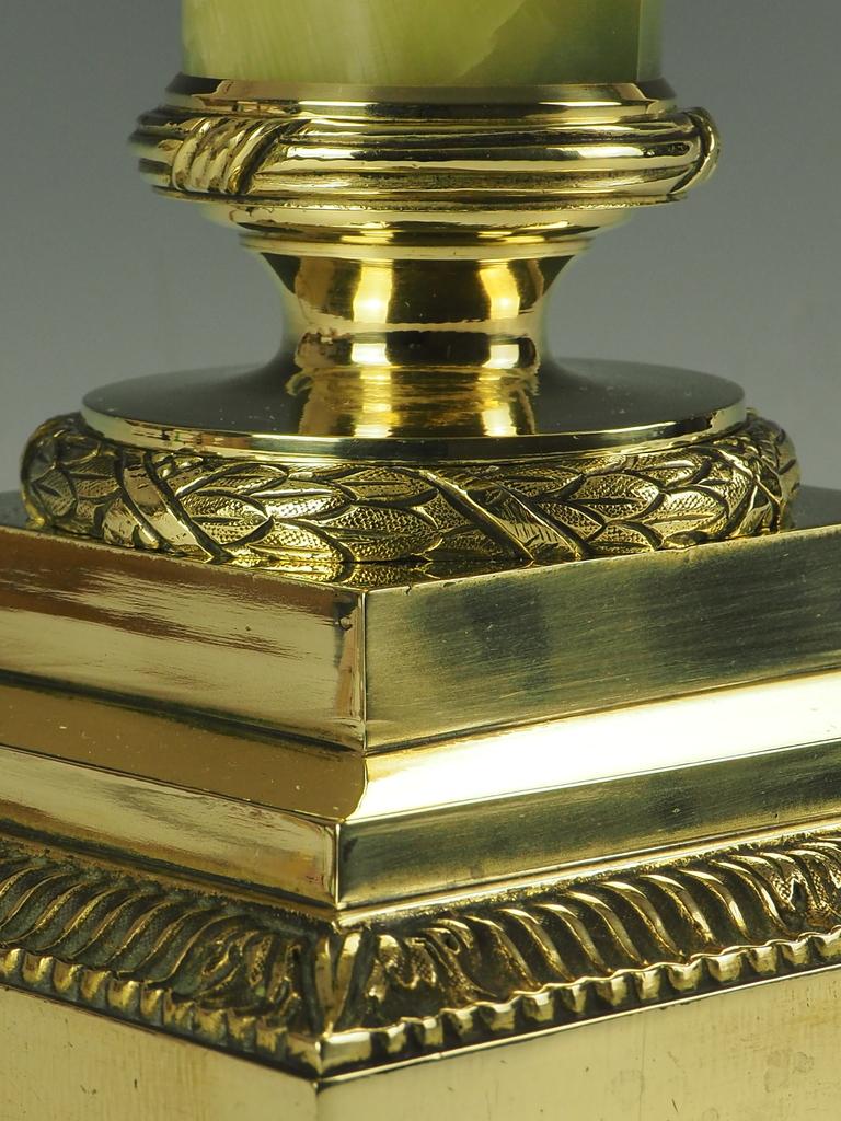 Elegant Antique Oynx Corinthian Table Lamp For Sale 3