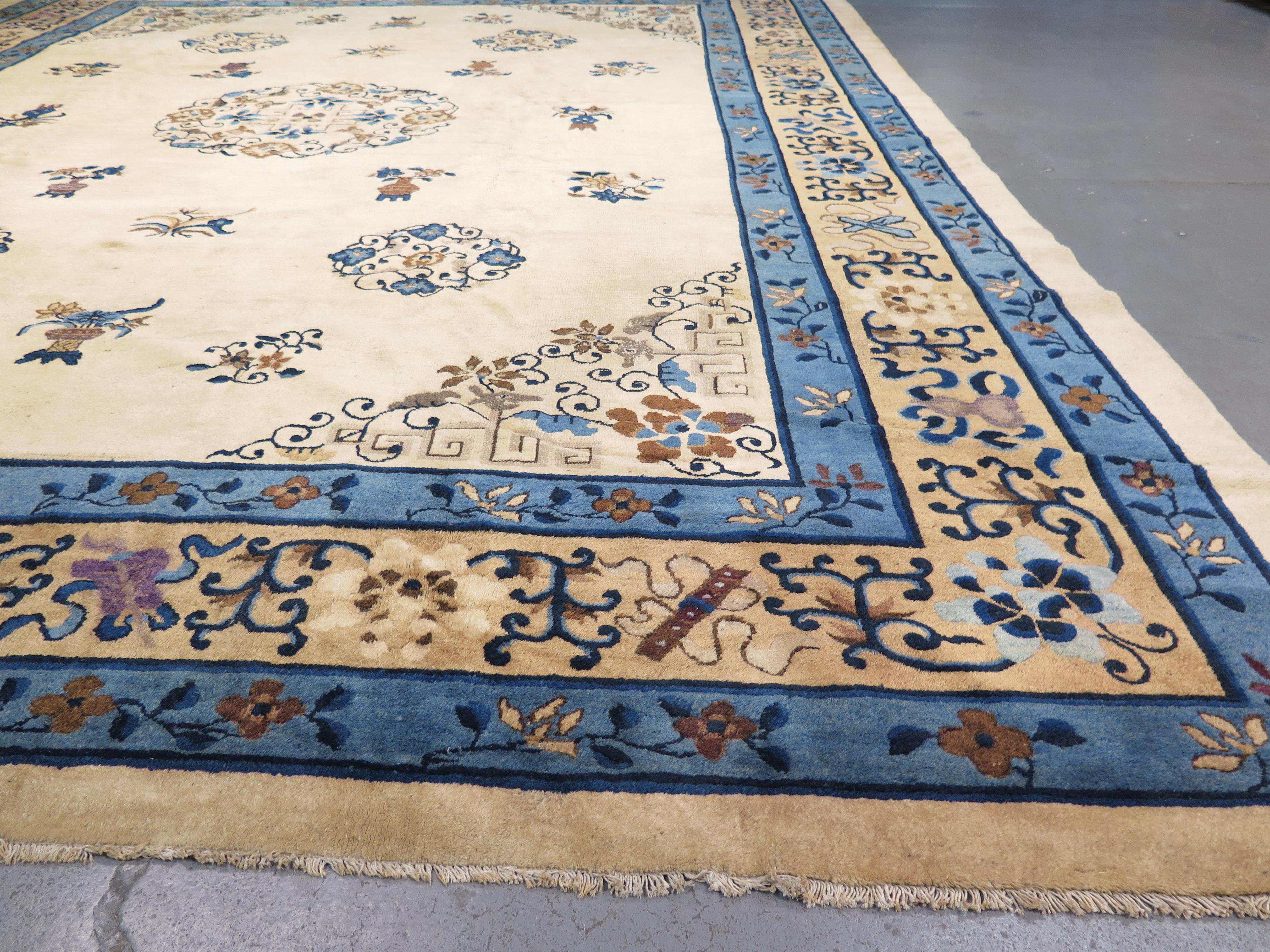 Chinese carpets and textiles have a rich history of weaving, dating back many centuries, particularly in the northern region of Ningxia. As these pieces began to catch the eye of the US and European markets, around the turn of the 20th Century, the