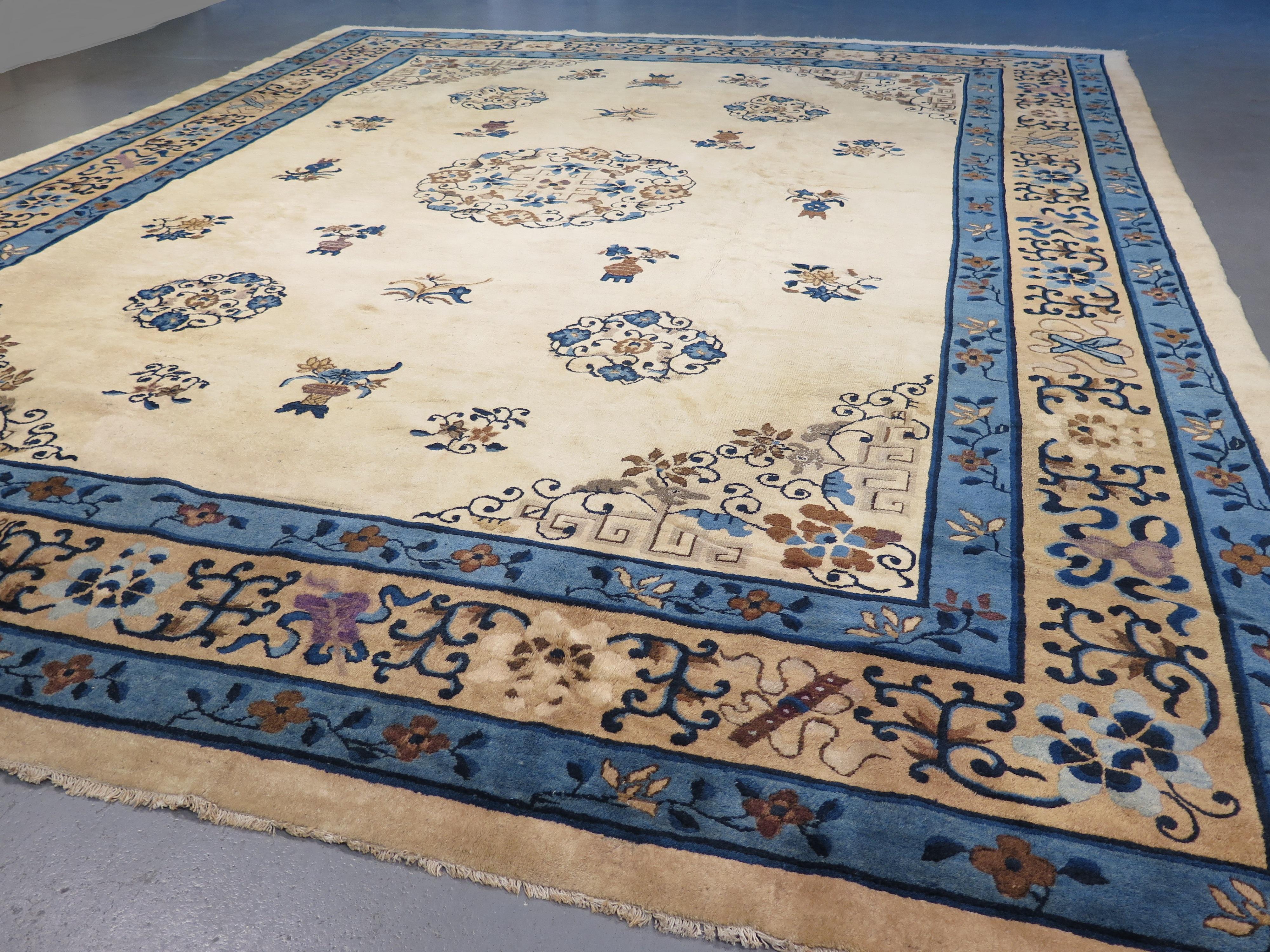 Chinese Export Elegant Antique Peking Carpet, c. 1900 For Sale