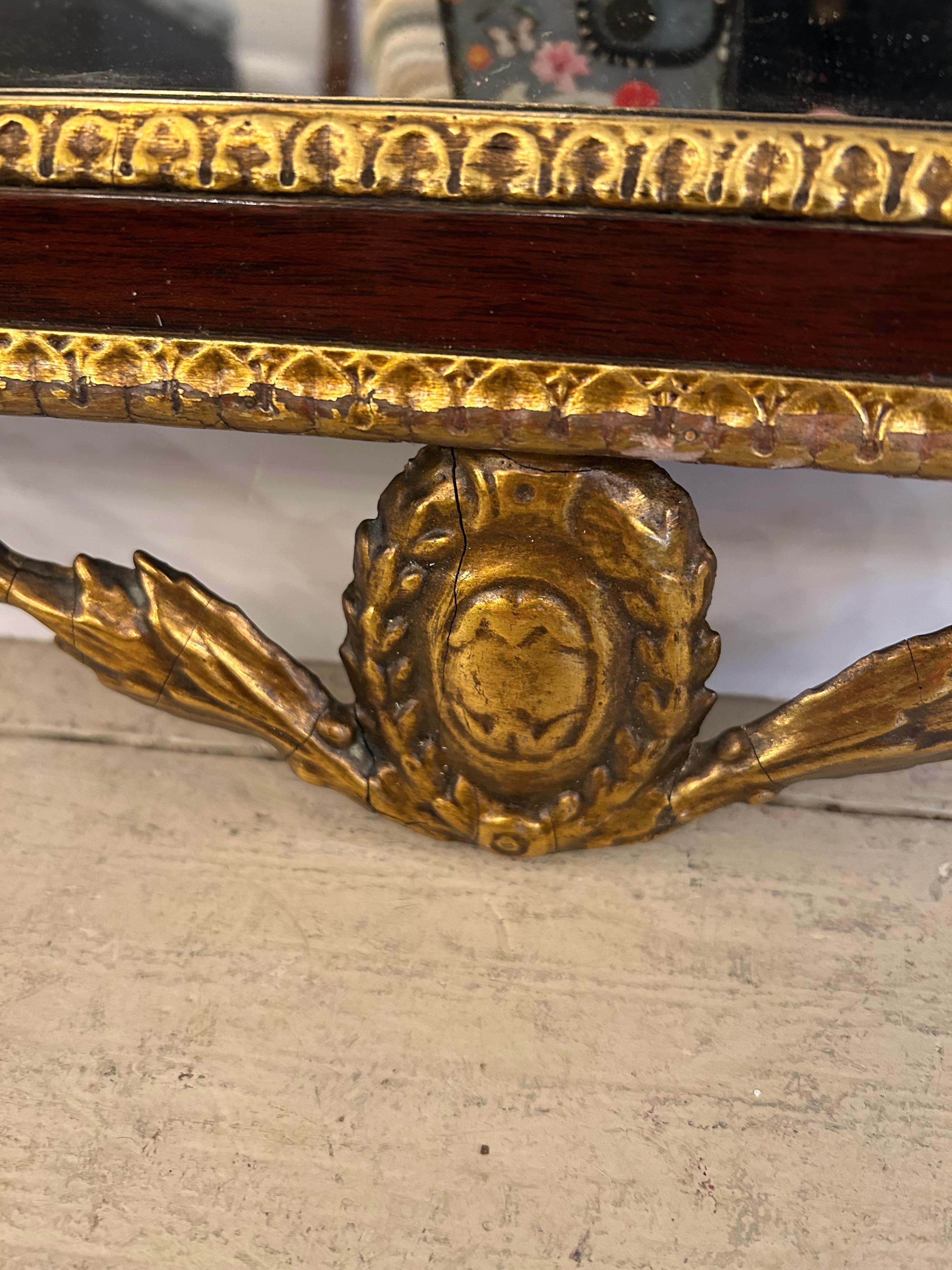 Elegant Antique Regency Mirror with Gilding and Flower Basket In Good Condition For Sale In Hopewell, NJ
