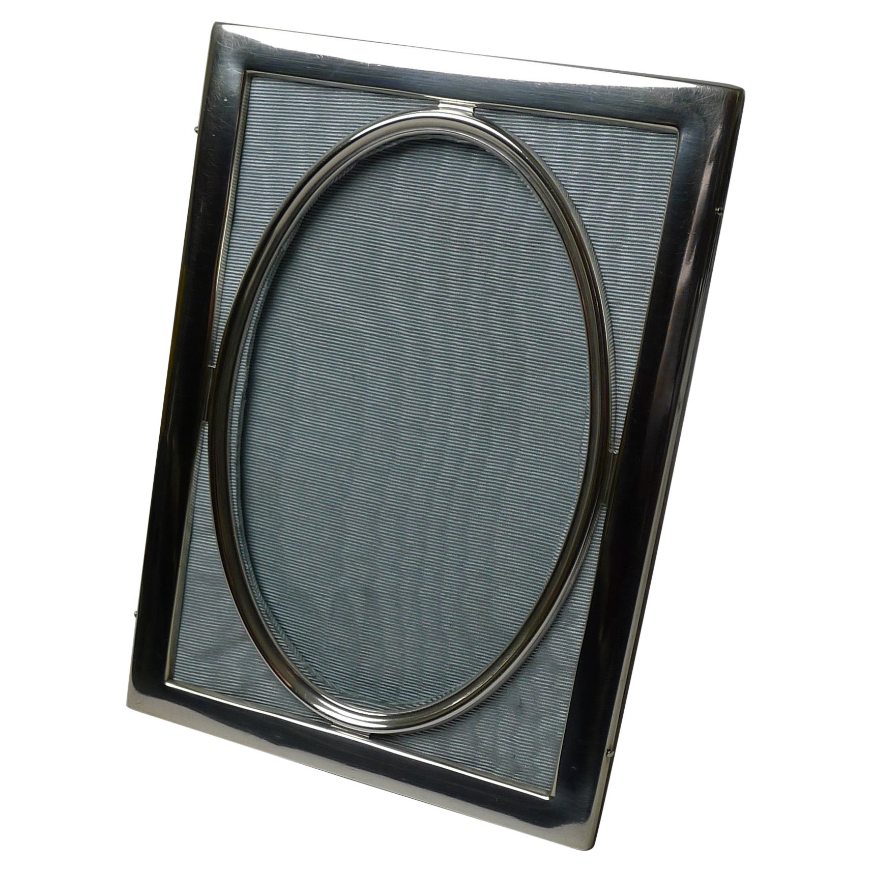Elegant Antique Sterling Silver Photograph / Picture Frame