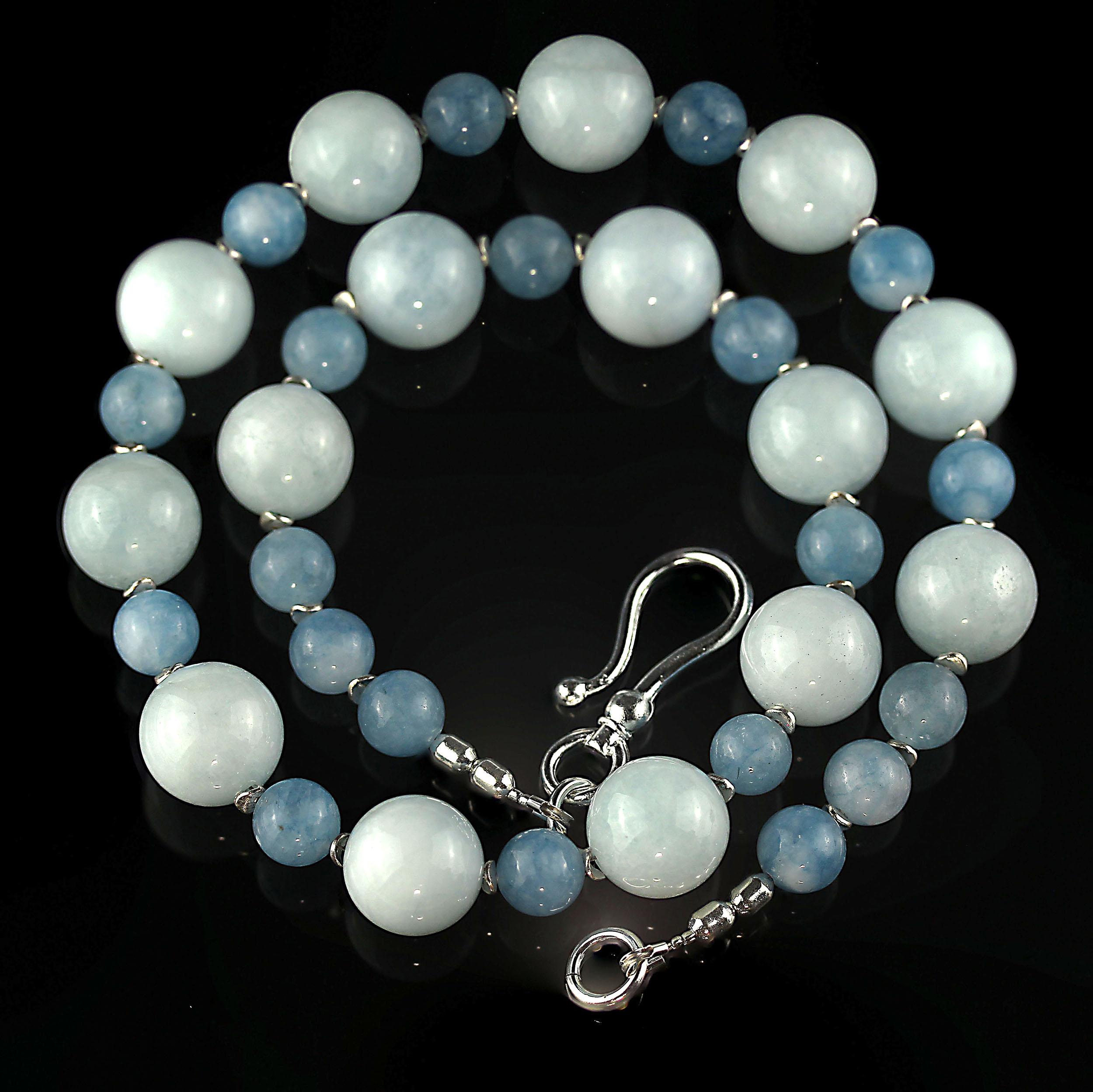 AJD Elegant Aquamarine and More Aquamarine Necklace March Birthstone In New Condition In Raleigh, NC