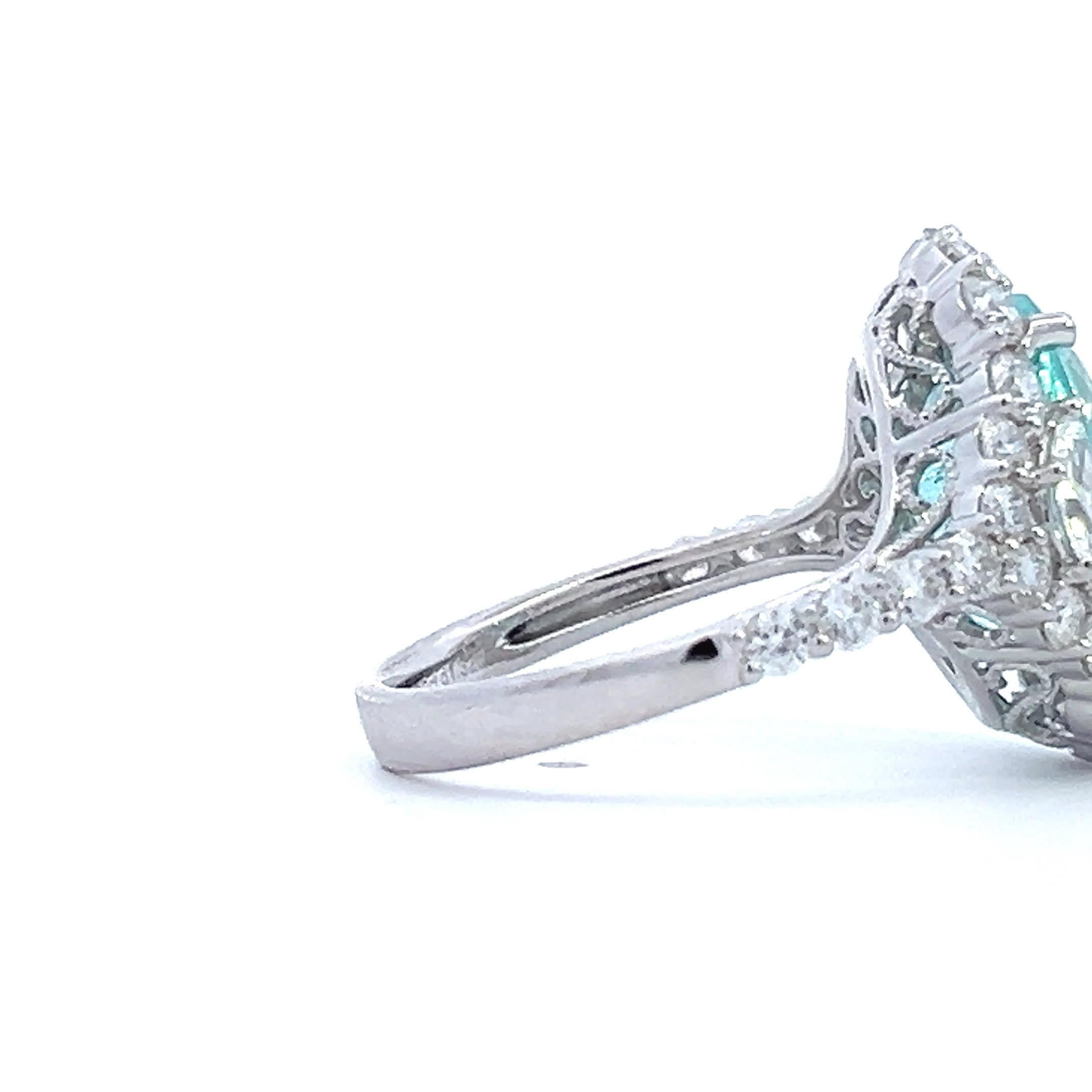 Eleganter Aquamarin-Diamantring Damen im Angebot