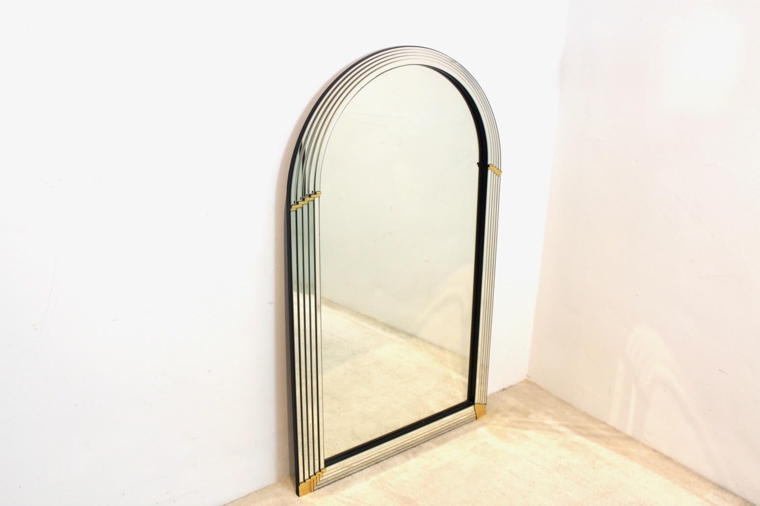 Belgian Elegant Arch Layered Mirror with Brass Accents by Deknudt Belgium For Sale