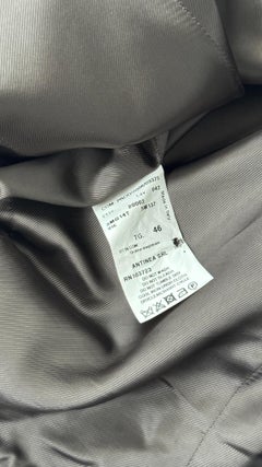 Elegant Armani Collezioni Wool and Cashmere Blazer with Ruffles