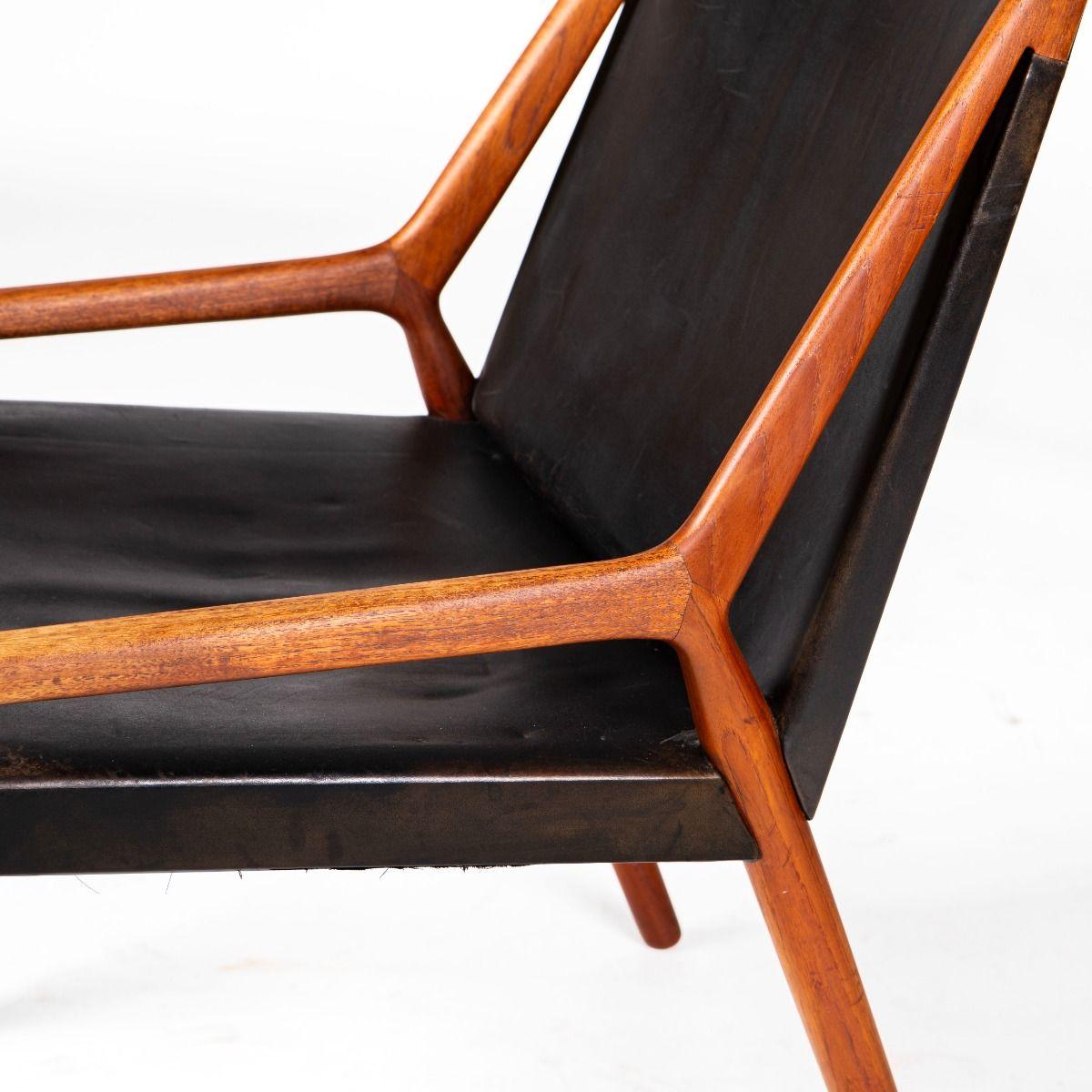 Elegant armchair designed by Ejner Larsen and Aksel Bender Madsen around 1951. In condizioni buone in vendita a Kastrup, DK
