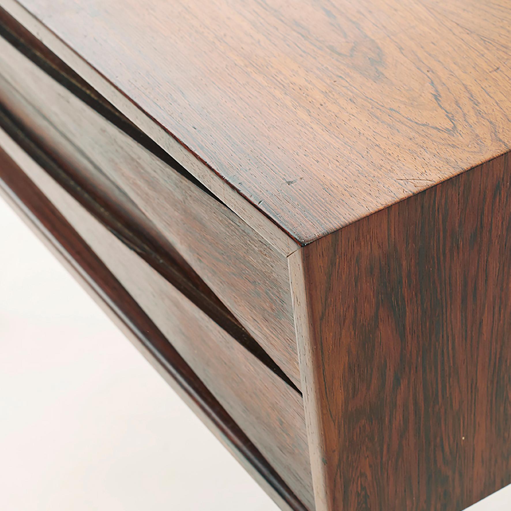 Elegant Arne Vodder Rosewood Side Table / Small Chest of Drawers In Good Condition In Kastrup, DK