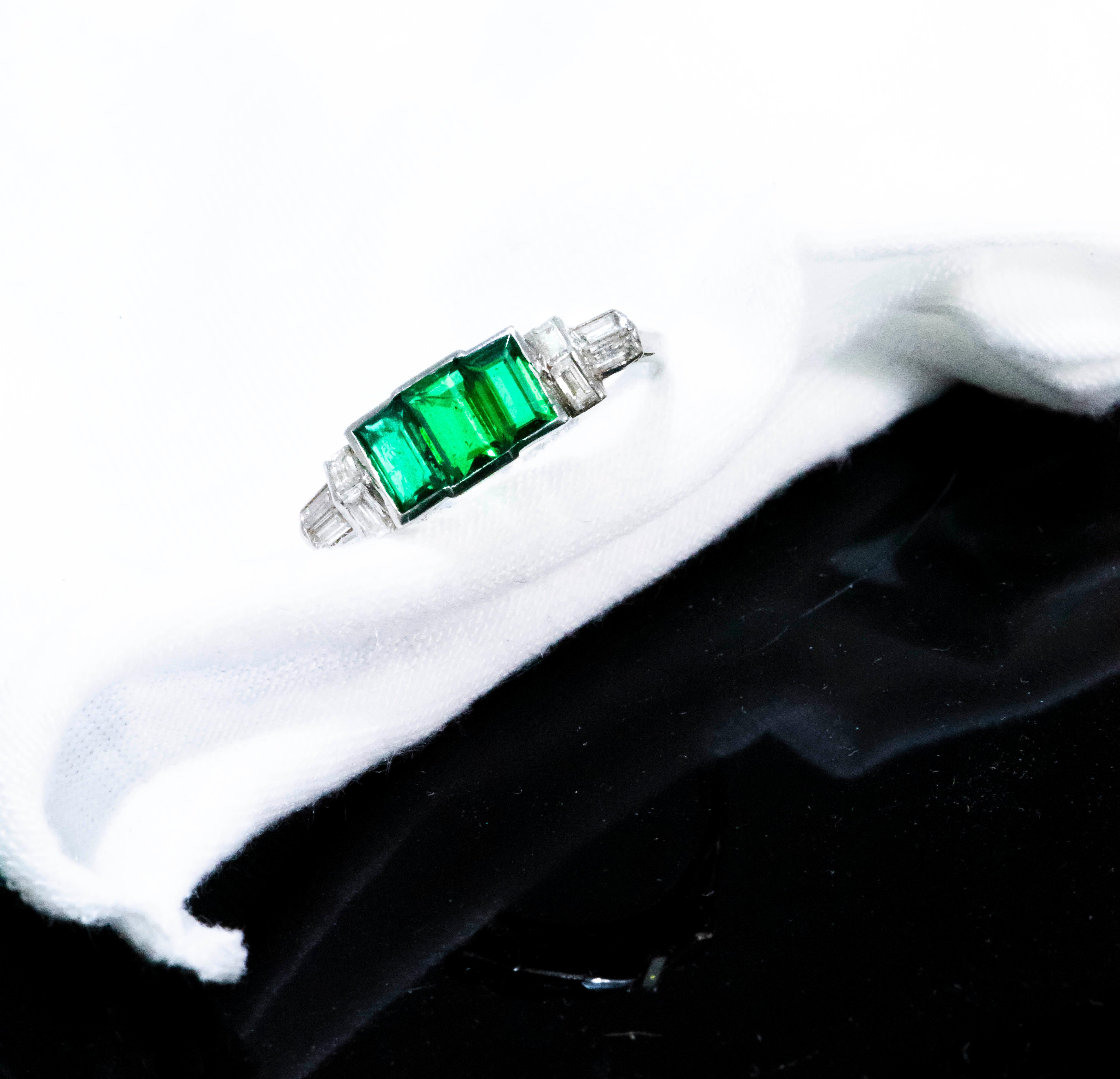 Elegant Art Deco 1920s Platinum 2 Ct Emerald Cut Emerald & Diamond Trilogy Ring 8