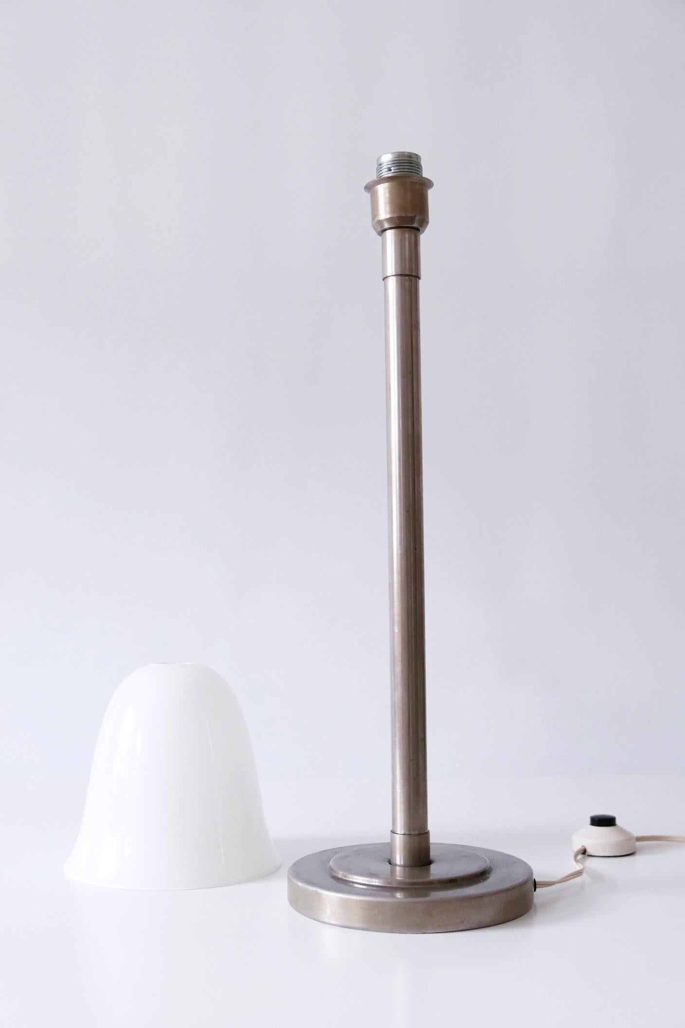 Elegant Art Deco Bauhaus Nickel-Plated Brass Table Lamp or Floor Light, 1930s For Sale 7