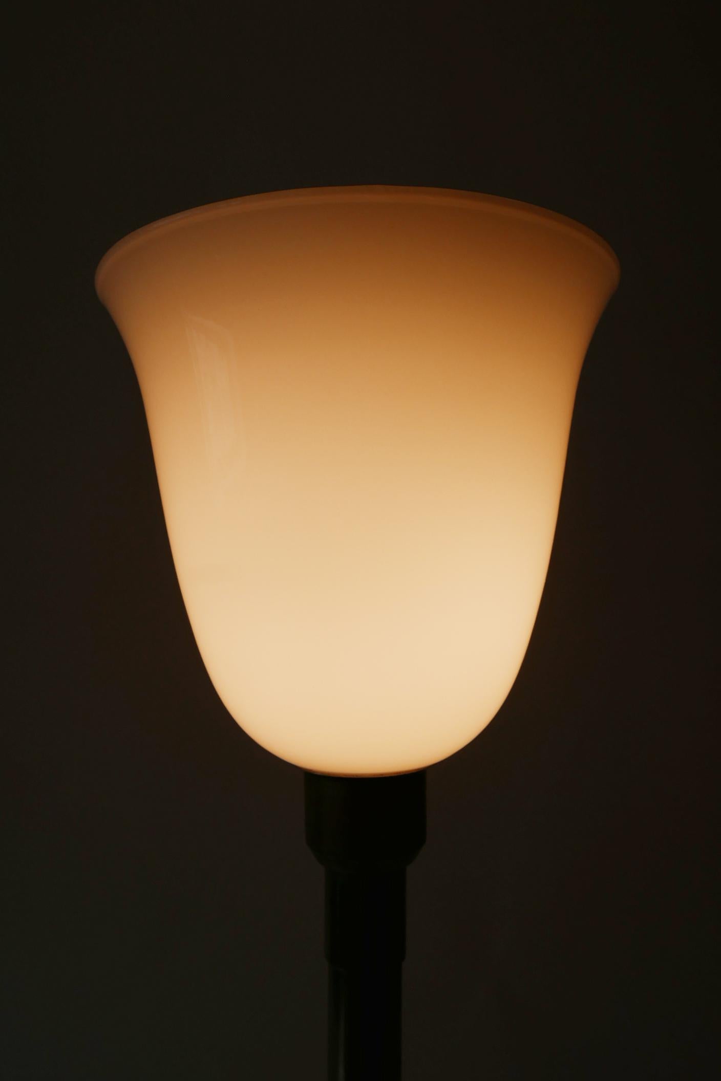 Elegante vernickelte Bauhaus-Tischlampe oder Stehlampe aus Messing im Art déco-Stil, 1930er Jahre im Angebot 2