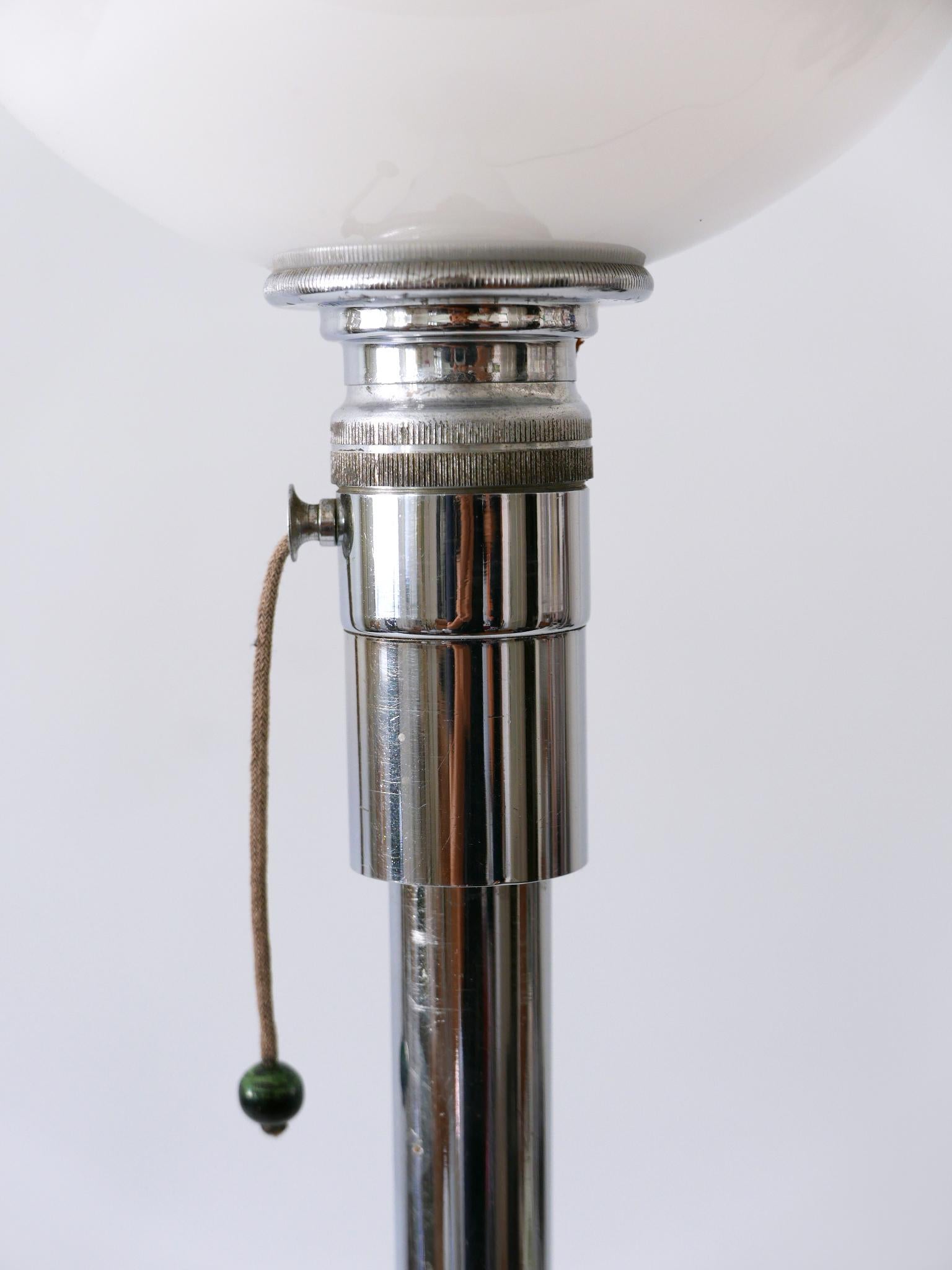 Élégante lampe de bureau ou lampadaire Bauhaus par Mazda Paris, France, années 1930 en vente 7