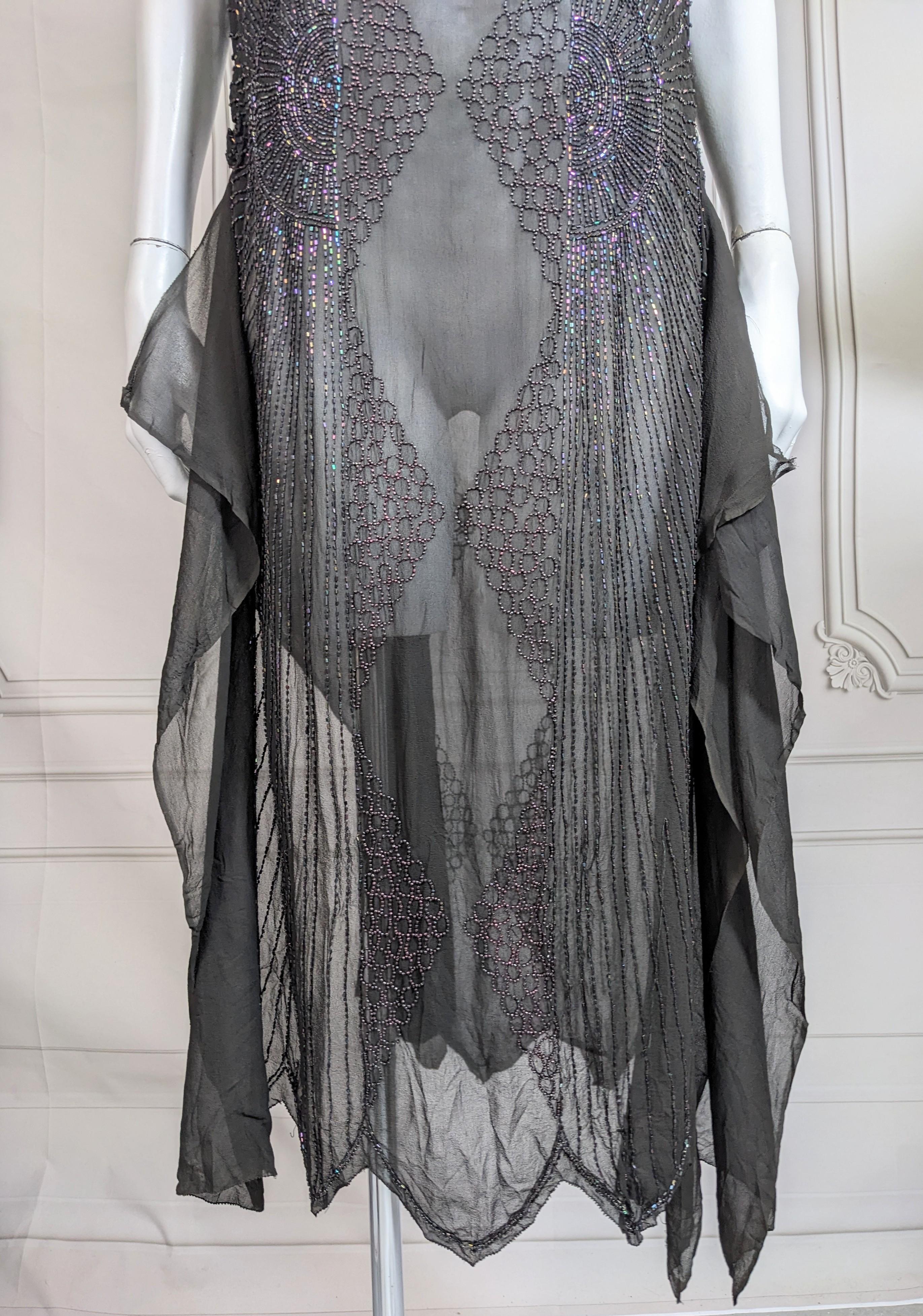 Elegant Art Deco Beaded Chiffon Tunic Dress In Good Condition For Sale In New York, NY
