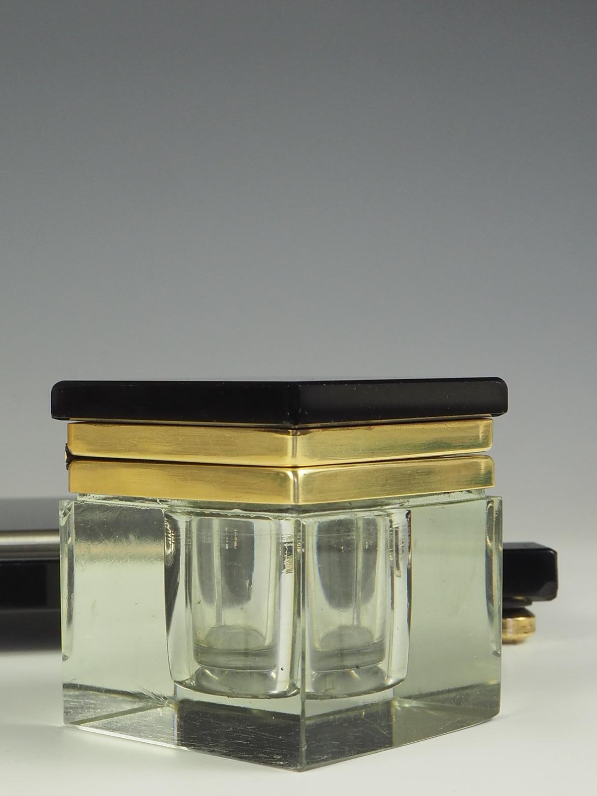 Elegantes schwarz-goldenes Art Deco-Schreibtischregal im Angebot 2
