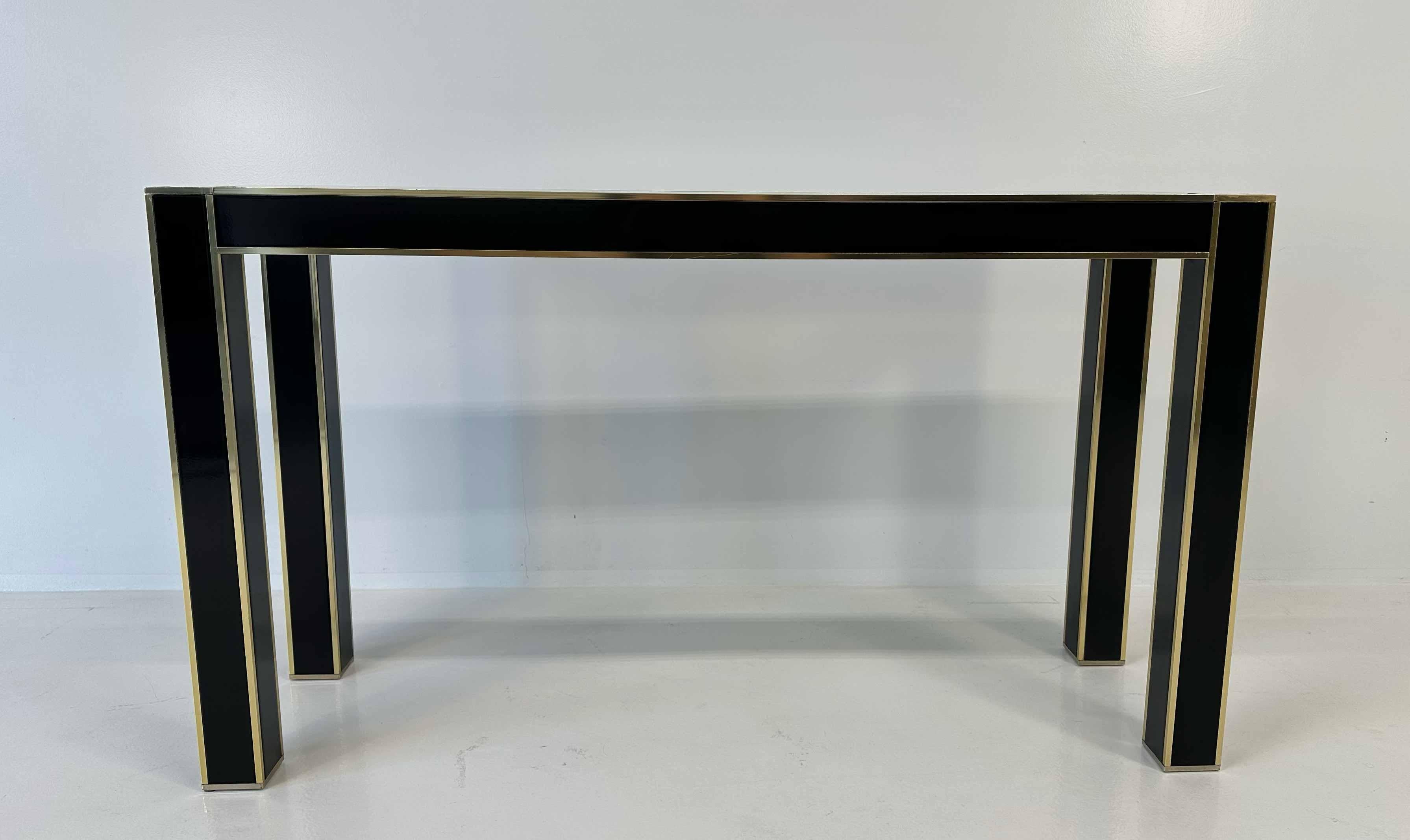 Late 20th Century Elegant Art Deco Console Black Lacquer, Brass Trim Attr. Willy Rizzo, 1970s For Sale