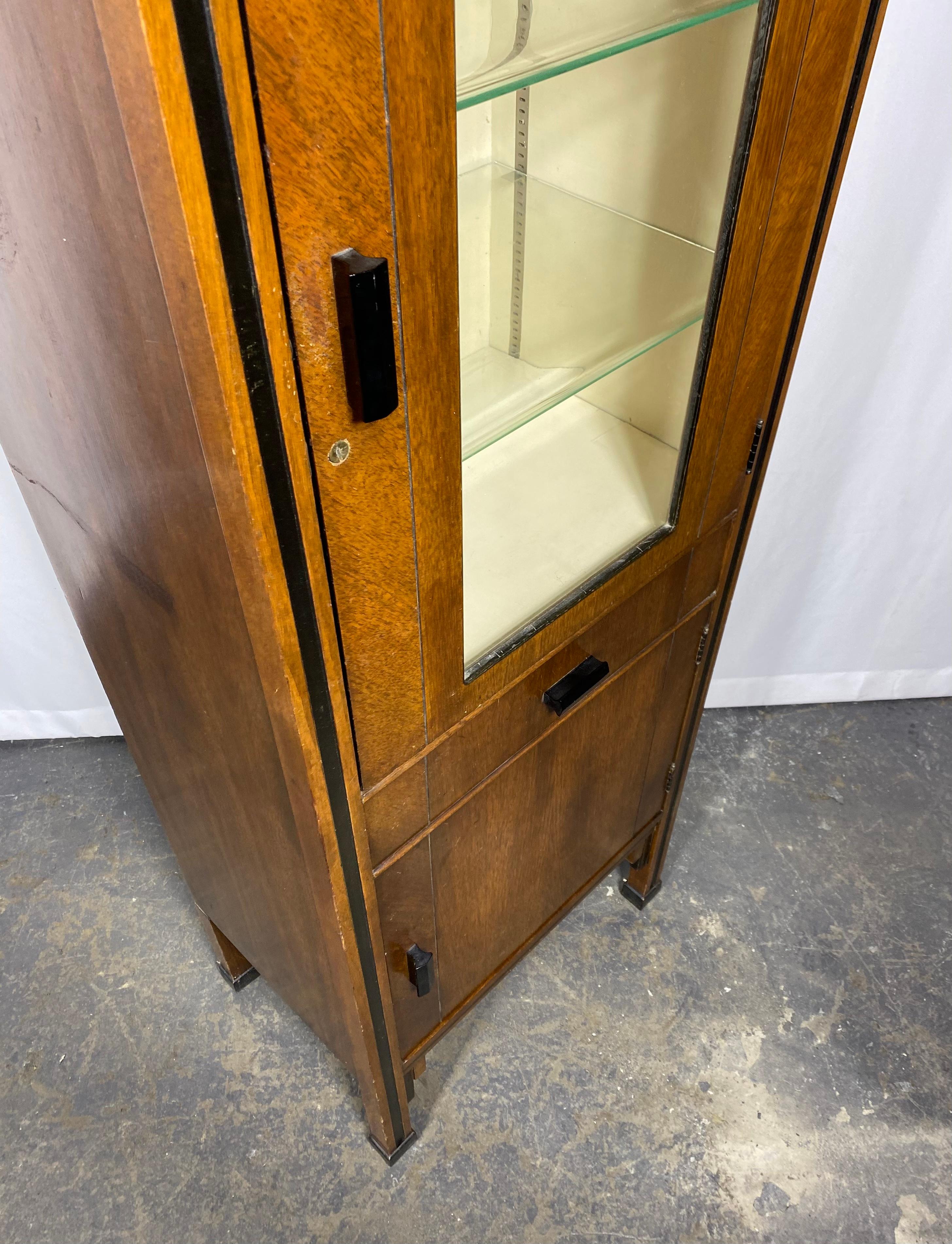 Elegant Art Deco Dental cabinet, walnut and glass, manufactured by ENOCHS 1