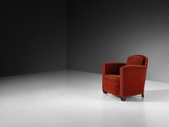 Elegant Art Deco Lounge Chair in Red Fabric