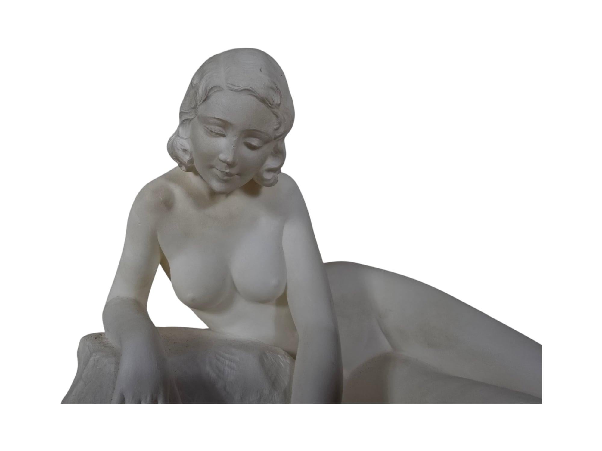 Elegante Escultura Art Decó de Mármol Firmada por L. Morelli, Florencia en venta 10