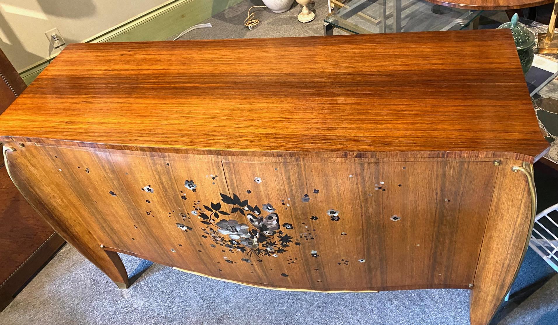 Elegant Art Deco Period palissander buffet by Jules Leleu For Sale 2
