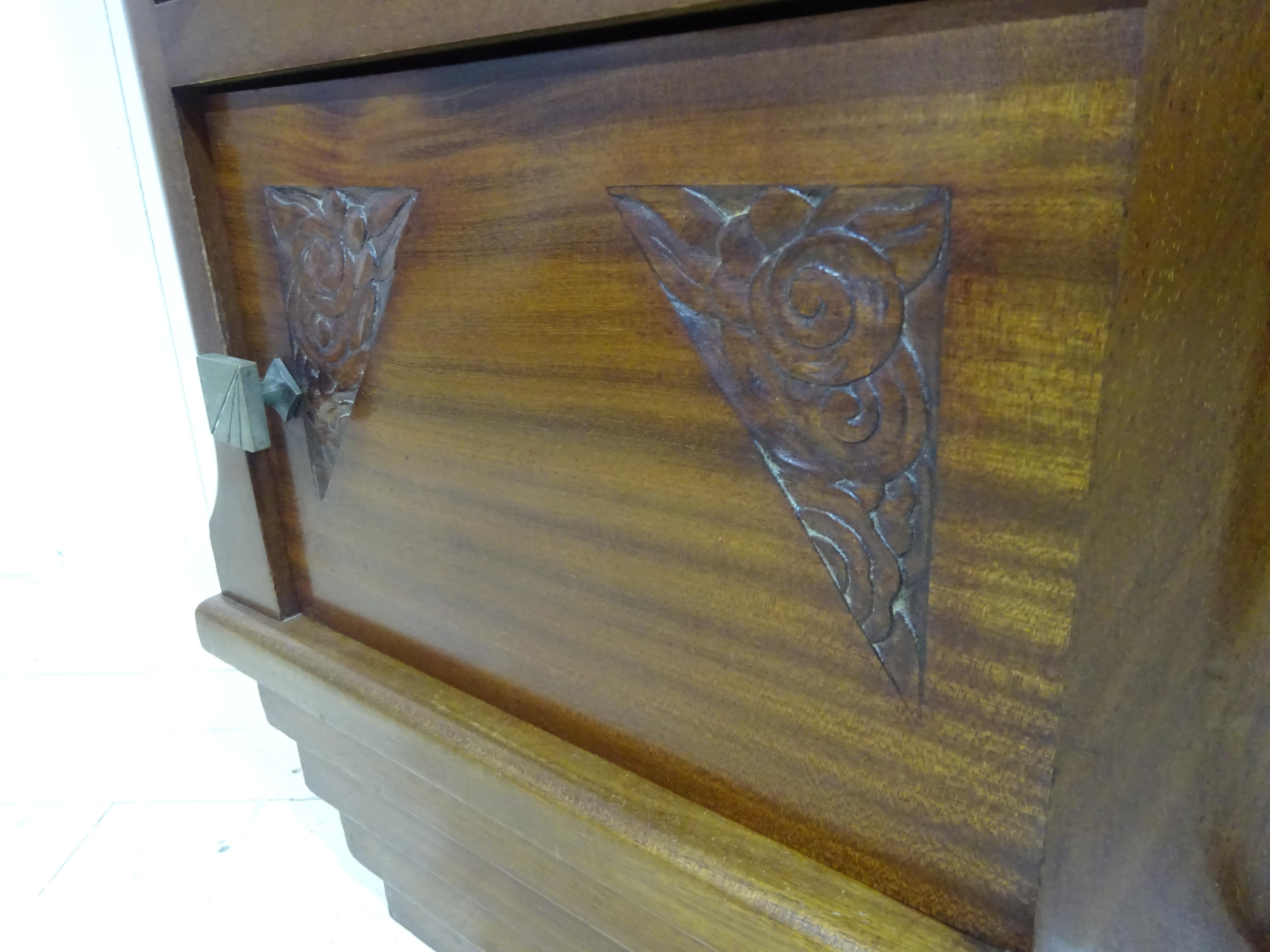 Elegant Art Deco Side Cabinet with Solid Marble Top For Sale 1