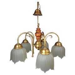 Elegant Art Deco-Style Brass and Wood 5-Branch Chandelier with Tulips - 2Y202