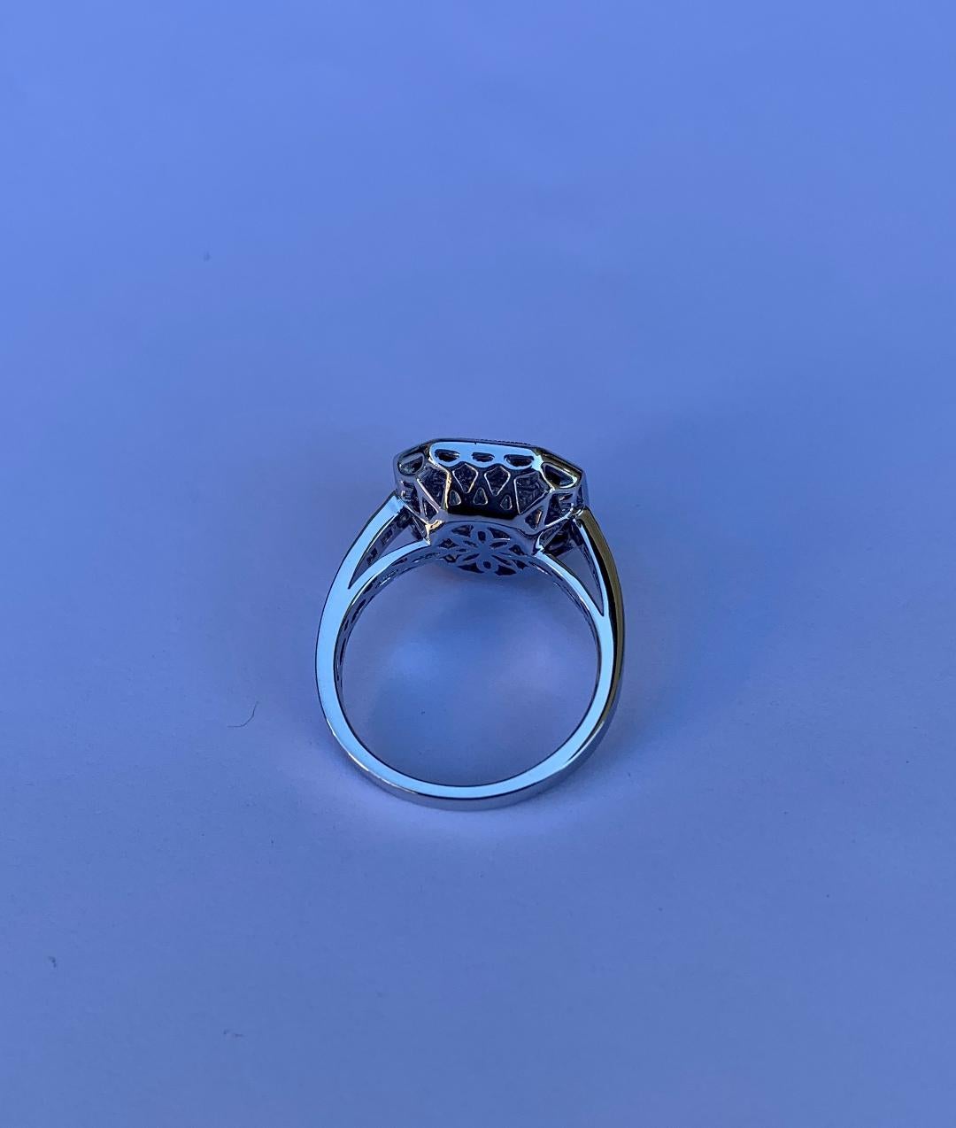 Elegant Art Deco Style Diamond and Ruby Calibre Cut 18 Karat White Gold Ring 3