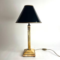 Elegant Art Deco Table Lamp in Siena Marble and Patinated Bronze, 1920s