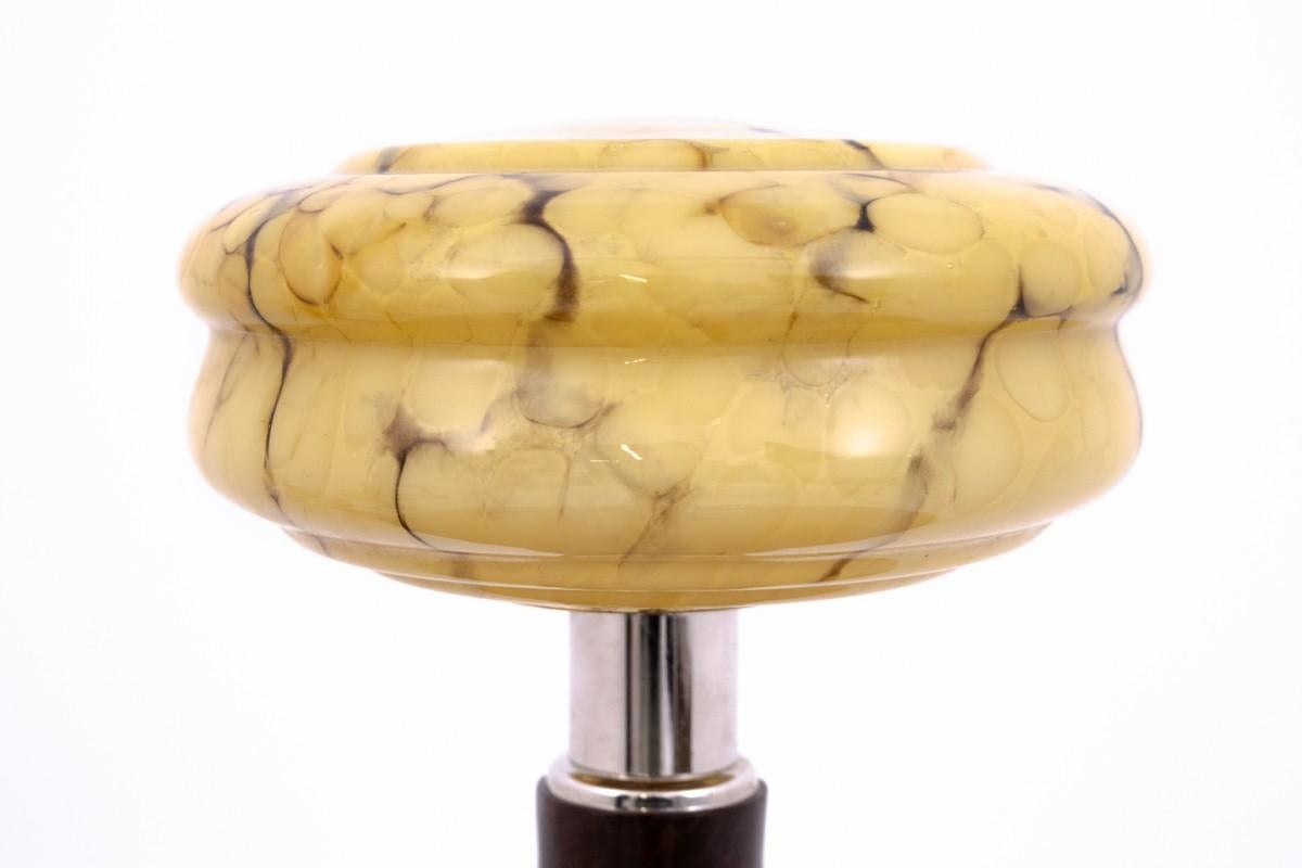 Milieu du XXe siècle Elégante lampe de table Art déco, Pologne, années 1950. en vente