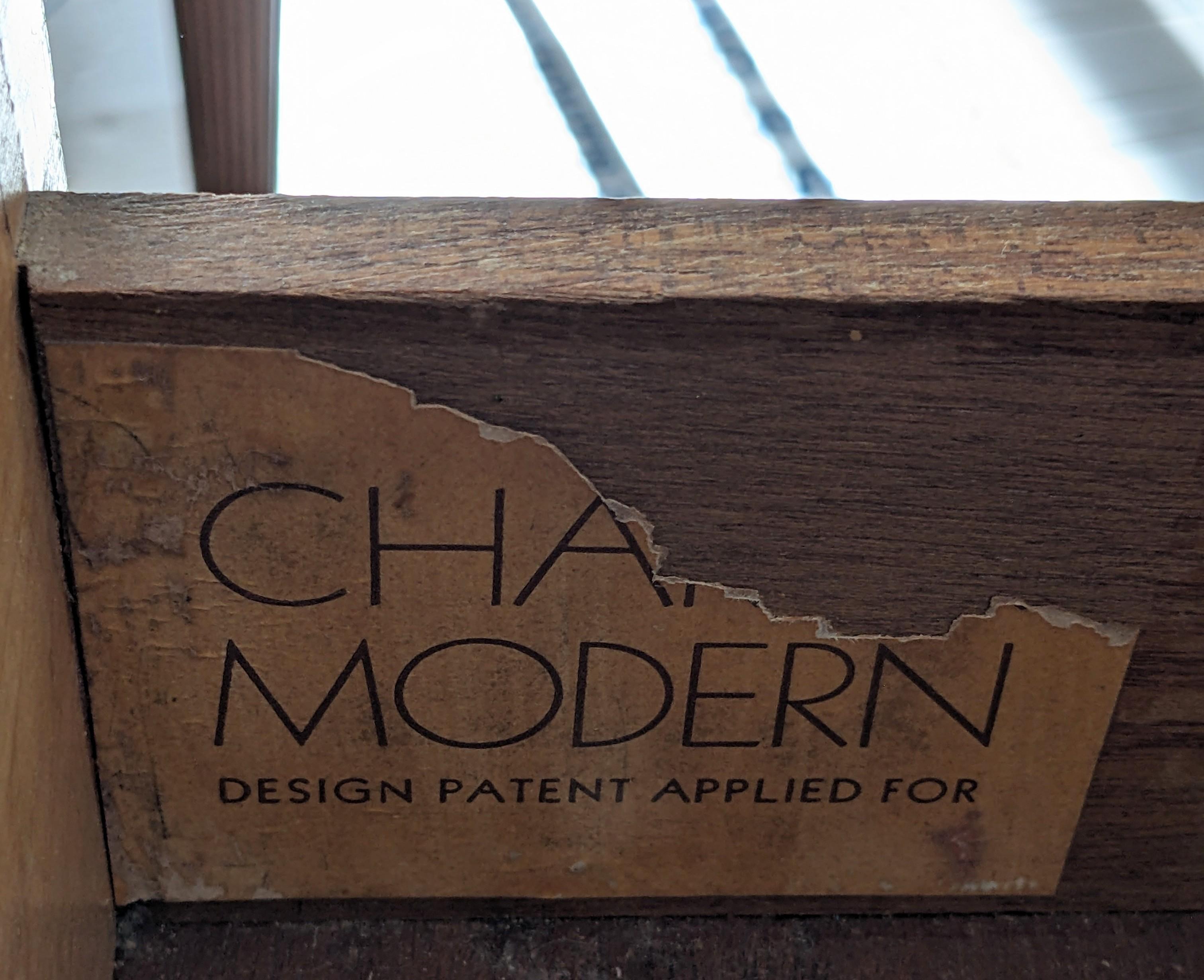 Elegant Art Deco Tommi Parzinger End Tables, Charak Modern For Sale 12