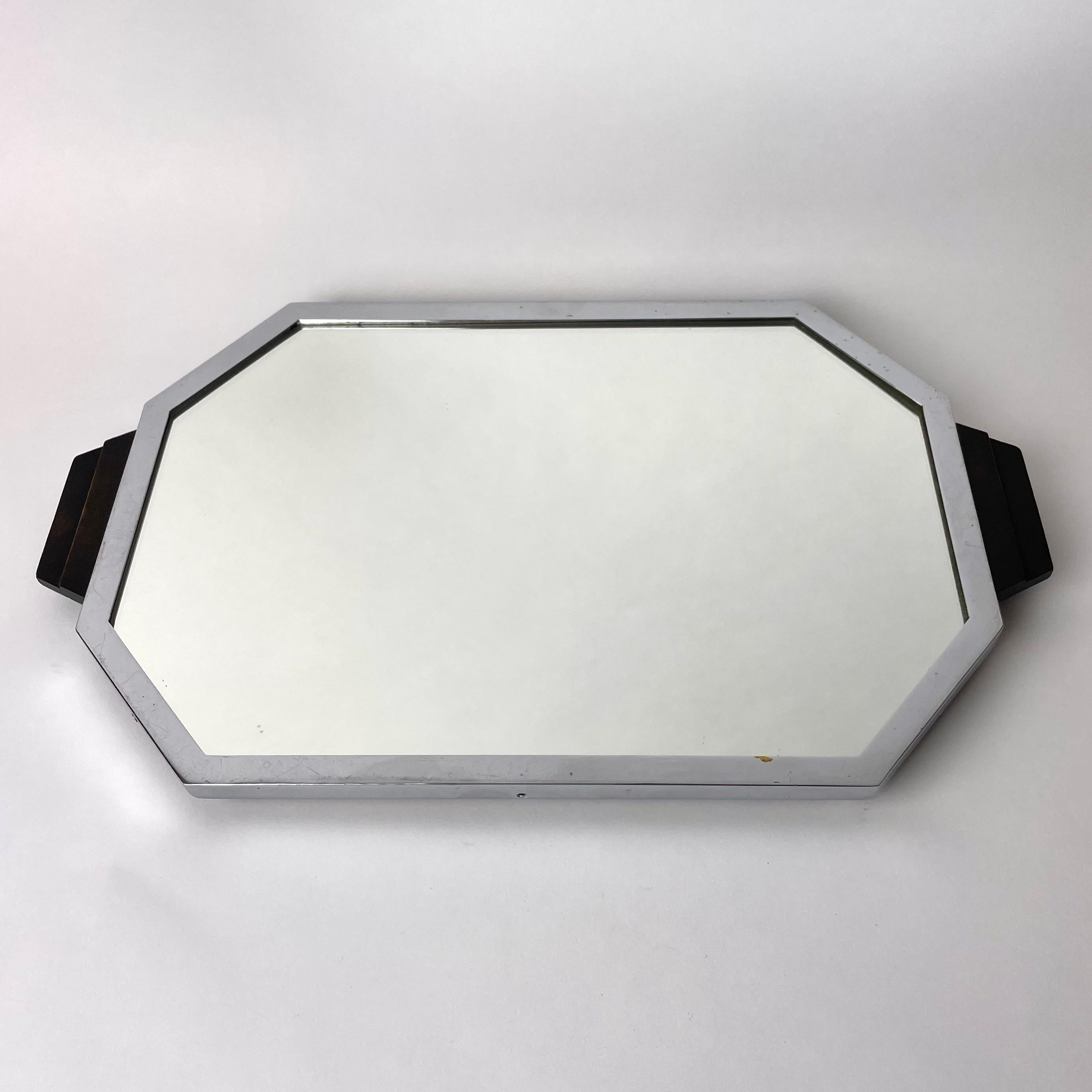 European Elegant Art Deco Tray in Chrome and Blackened Wood with Mirror Glass, 1920s  For Sale