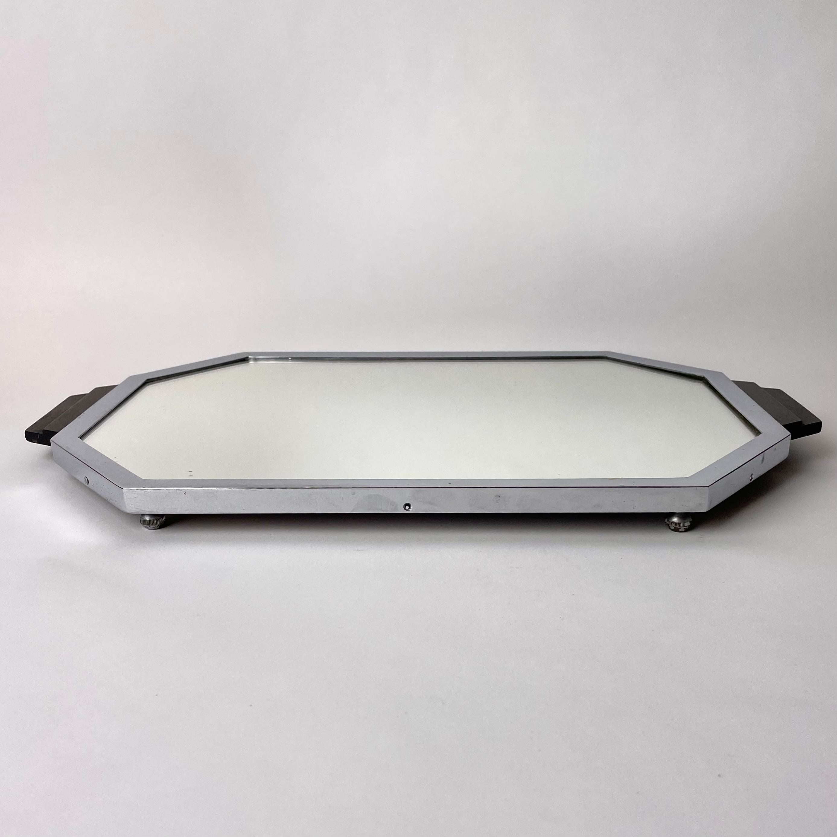Elegant Art Deco Tray in Chrome and Blackened Wood with Mirror Glass, 1920s  In Good Condition For Sale In Knivsta, SE