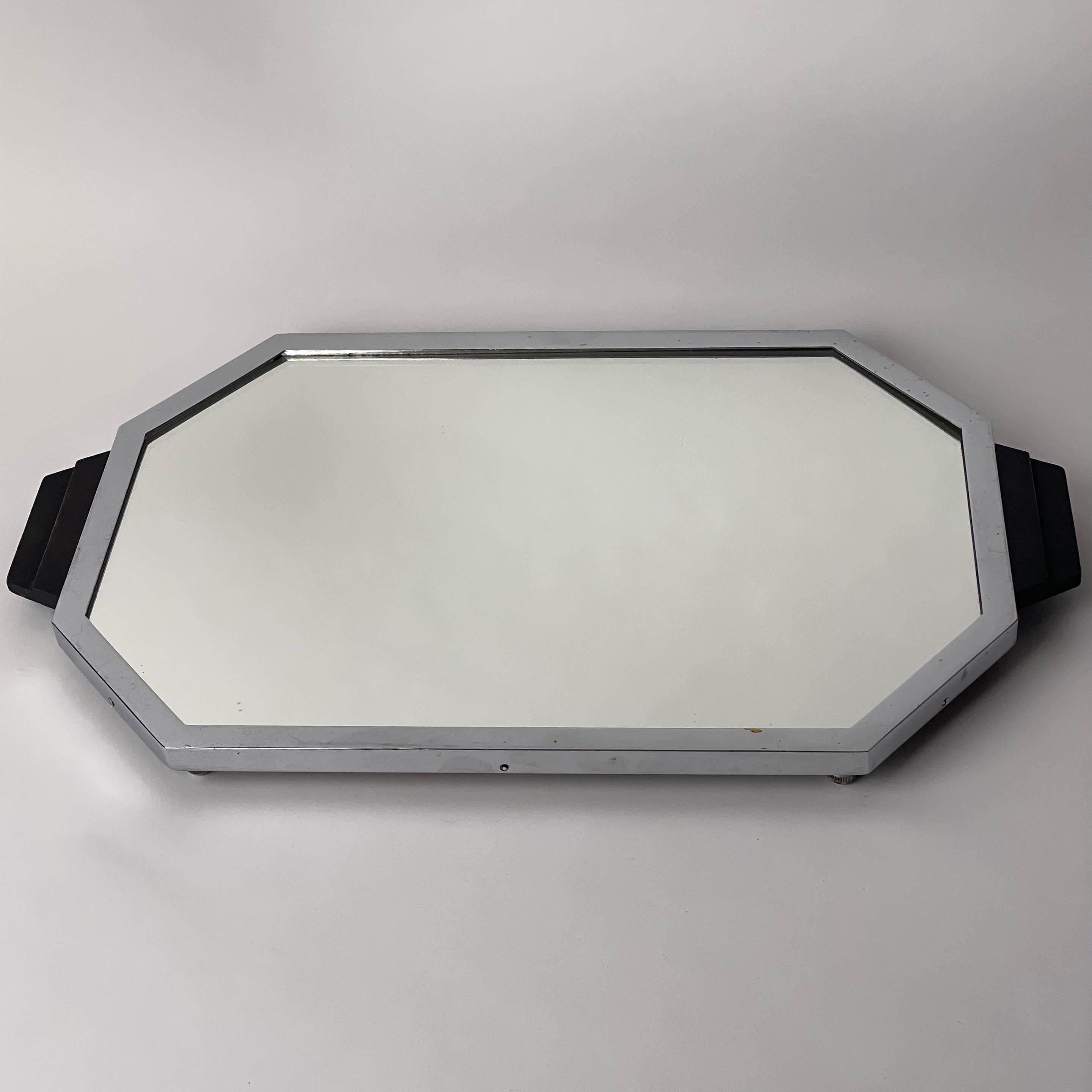 Elegant Art Deco Tray in Chrome and Blackened Wood with Mirror Glass, 1920s  For Sale 3