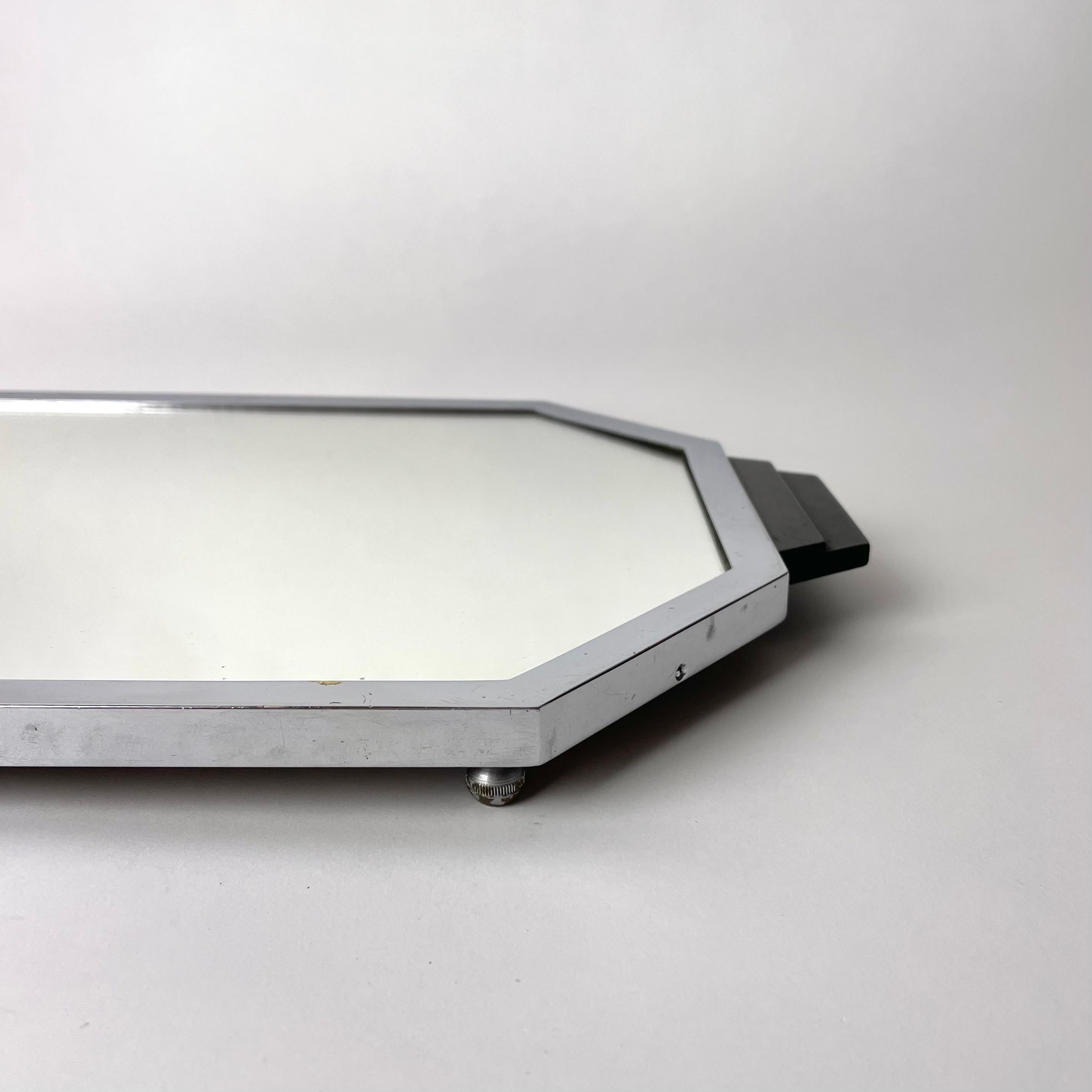 Elegant Art Deco Tray in Chrome and Blackened Wood with Mirror Glass, 1920s  For Sale 4