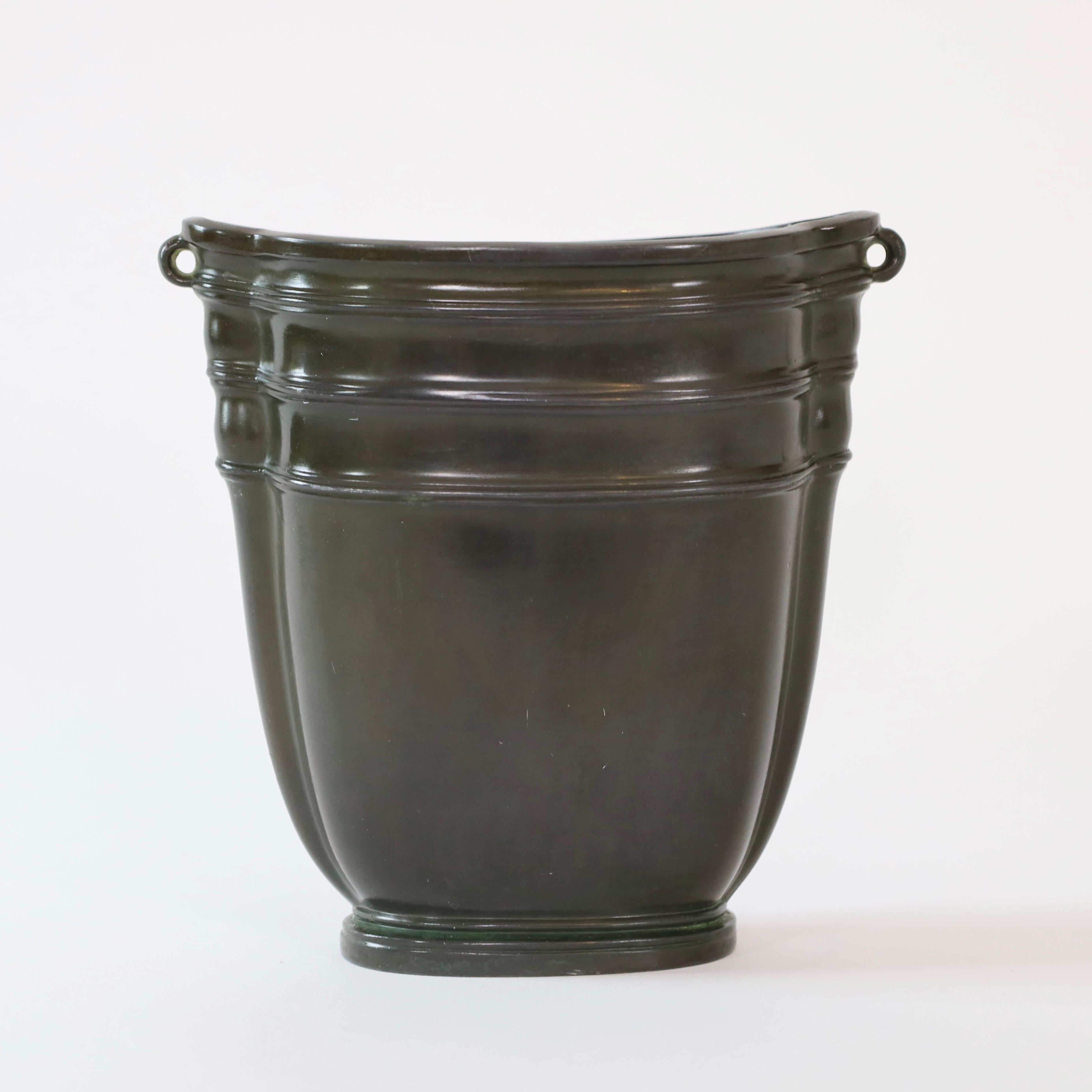 Elegante vaso art déco di Just Andersen, anni '40, Danimarca in vendita 1