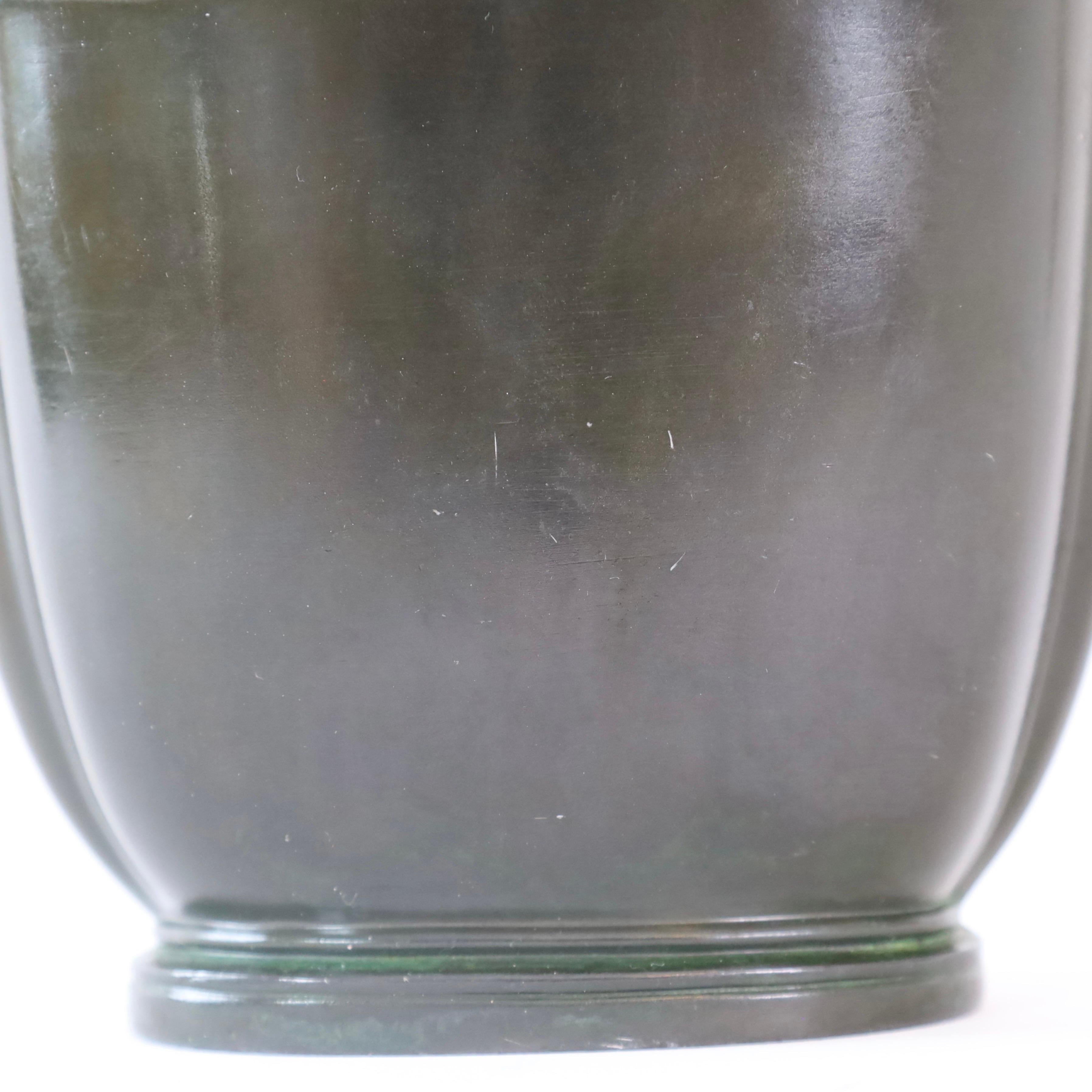 Elegante vaso art déco di Just Andersen, anni '40, Danimarca in vendita 2