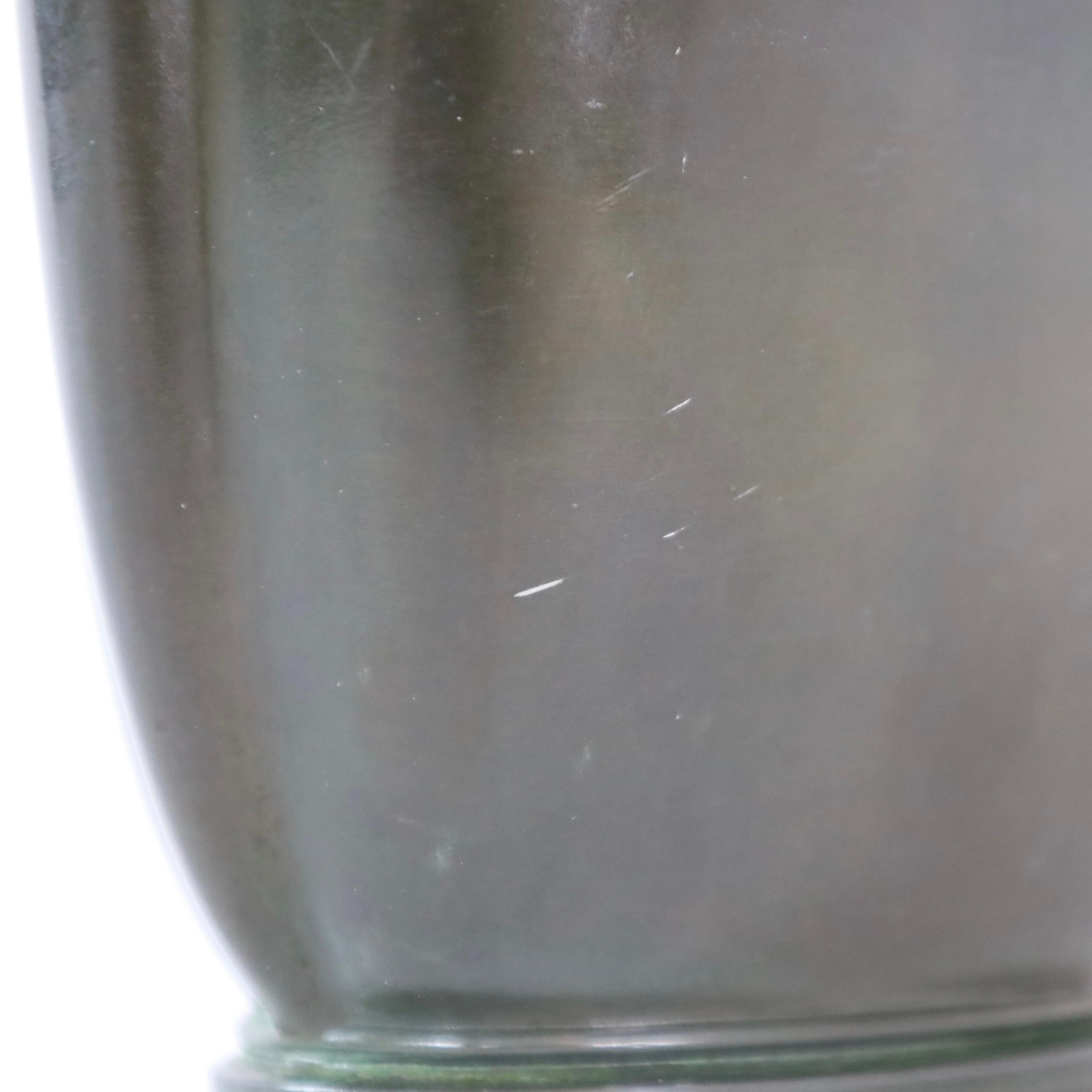 Elegante vaso art déco di Just Andersen, anni '40, Danimarca in vendita 3